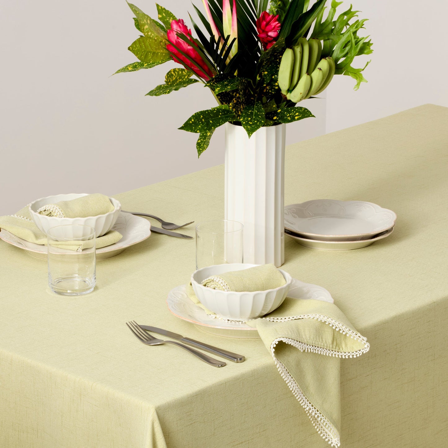 French Perle Pistachio 60x120 Tablecloth