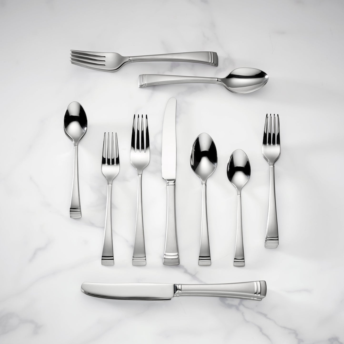Federal Platinum Frosted 20-Piece Flatware Set