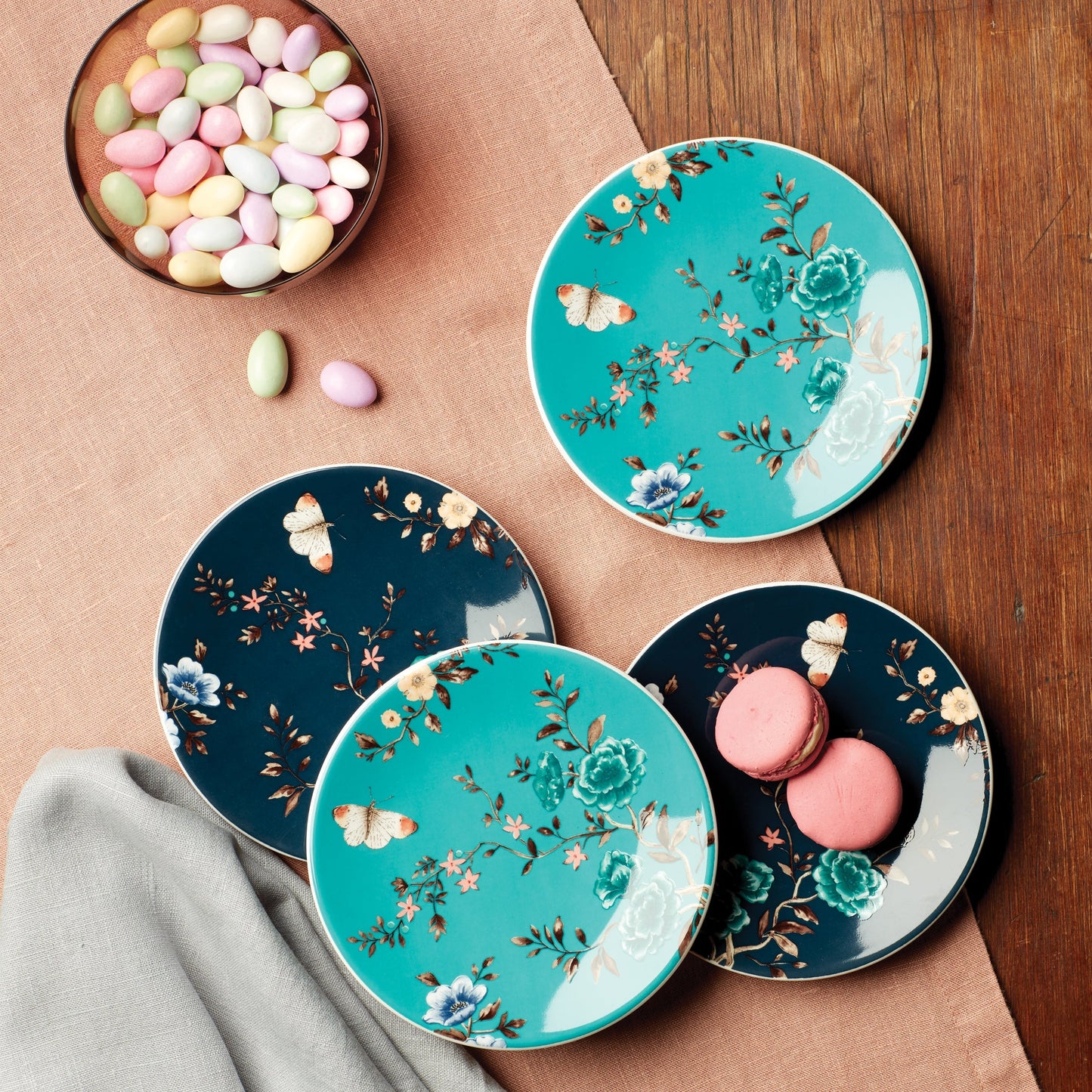 Sprig & Vine Tidbit Plates, Set of 4