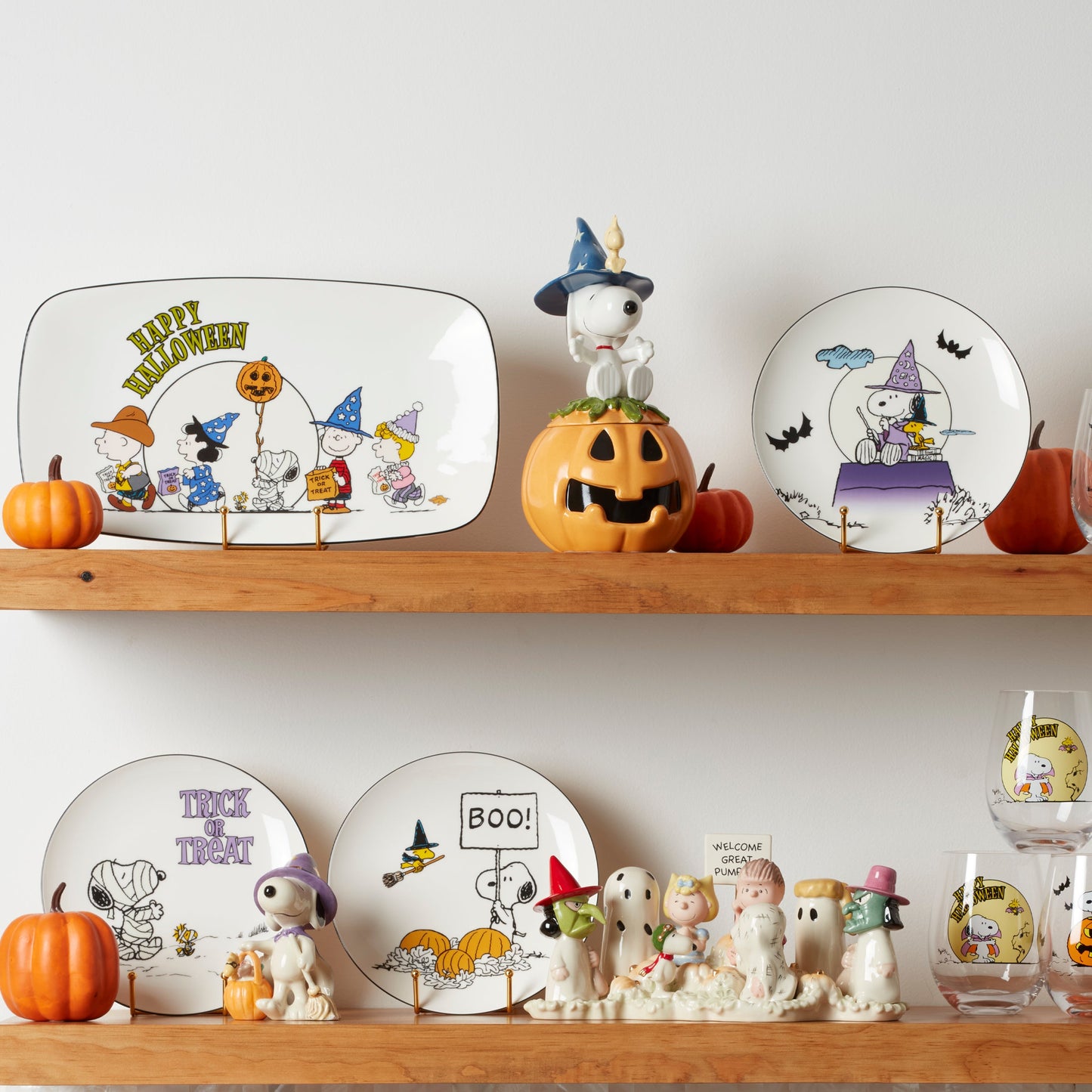 Welcome Great Pumpkin Figurine
