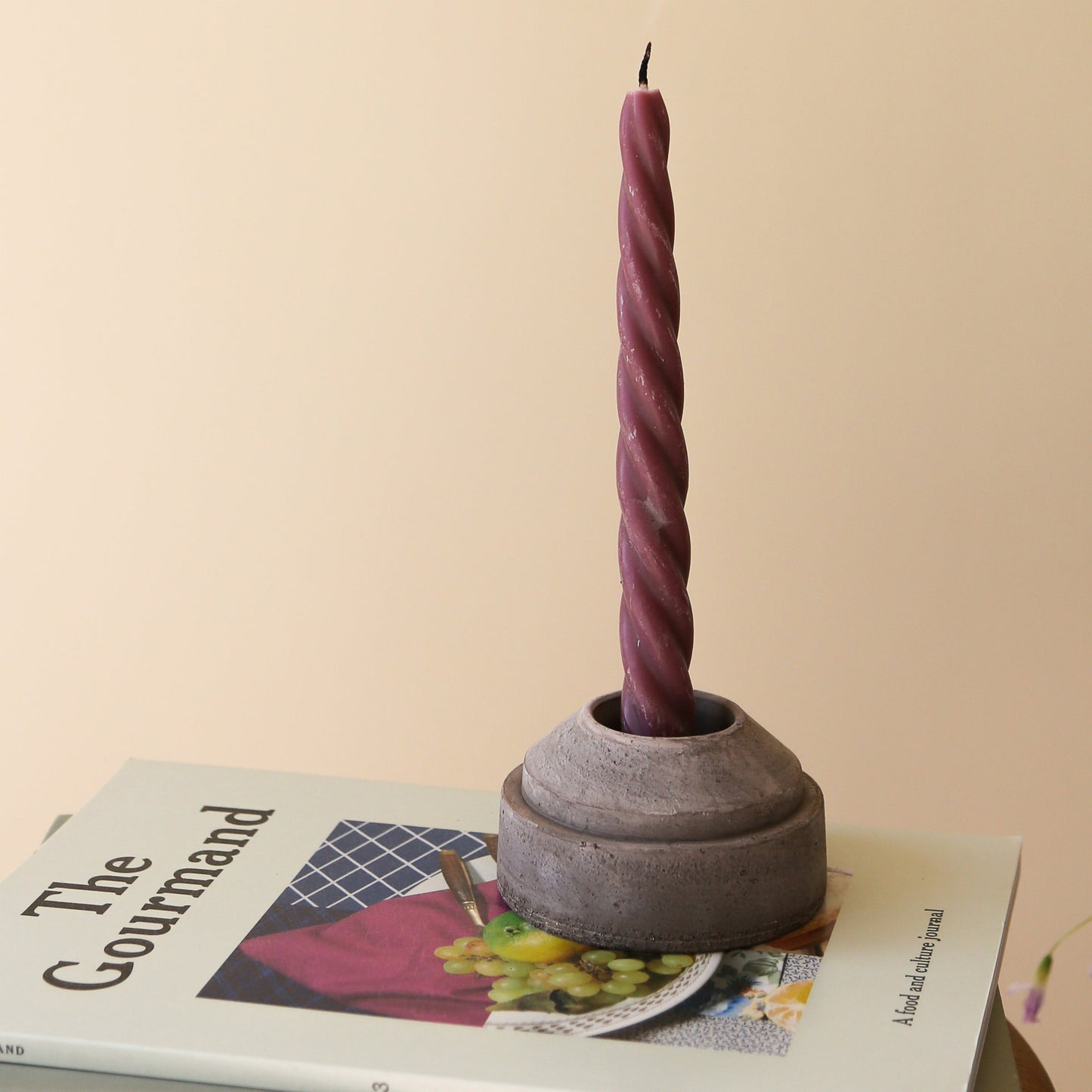 Hoff Raw Grey Candleholder