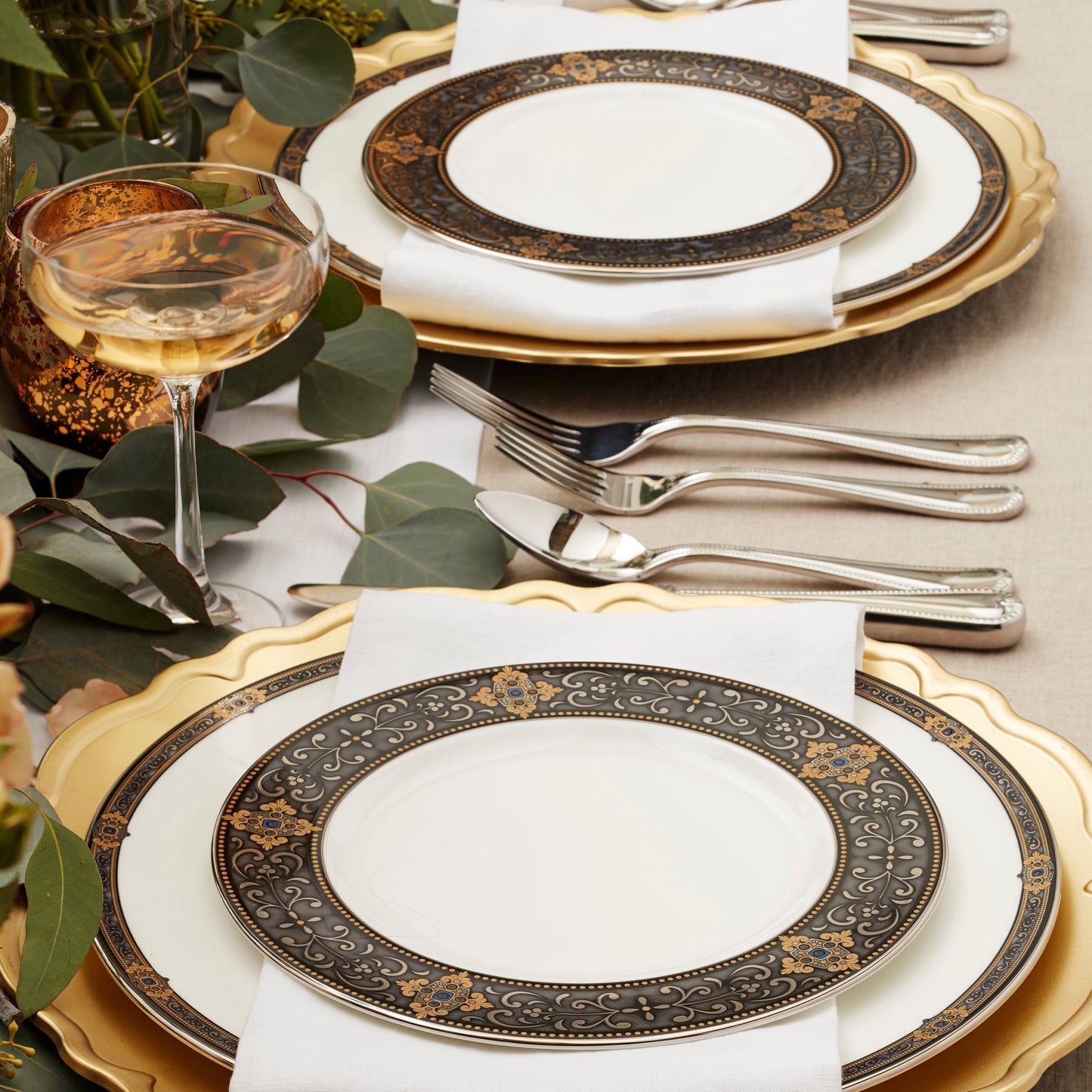 Vintage Jewel 5-Piece Place Setting