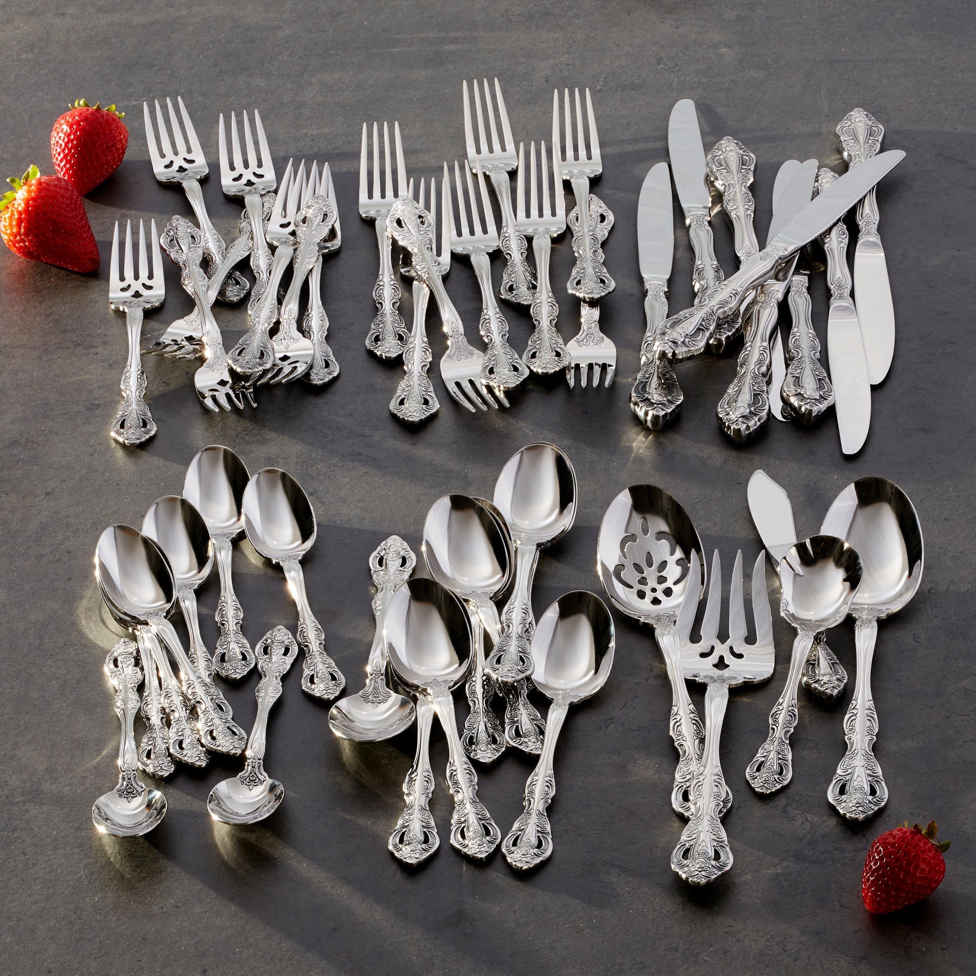 Michelangelo 45-Piece Flatware Set