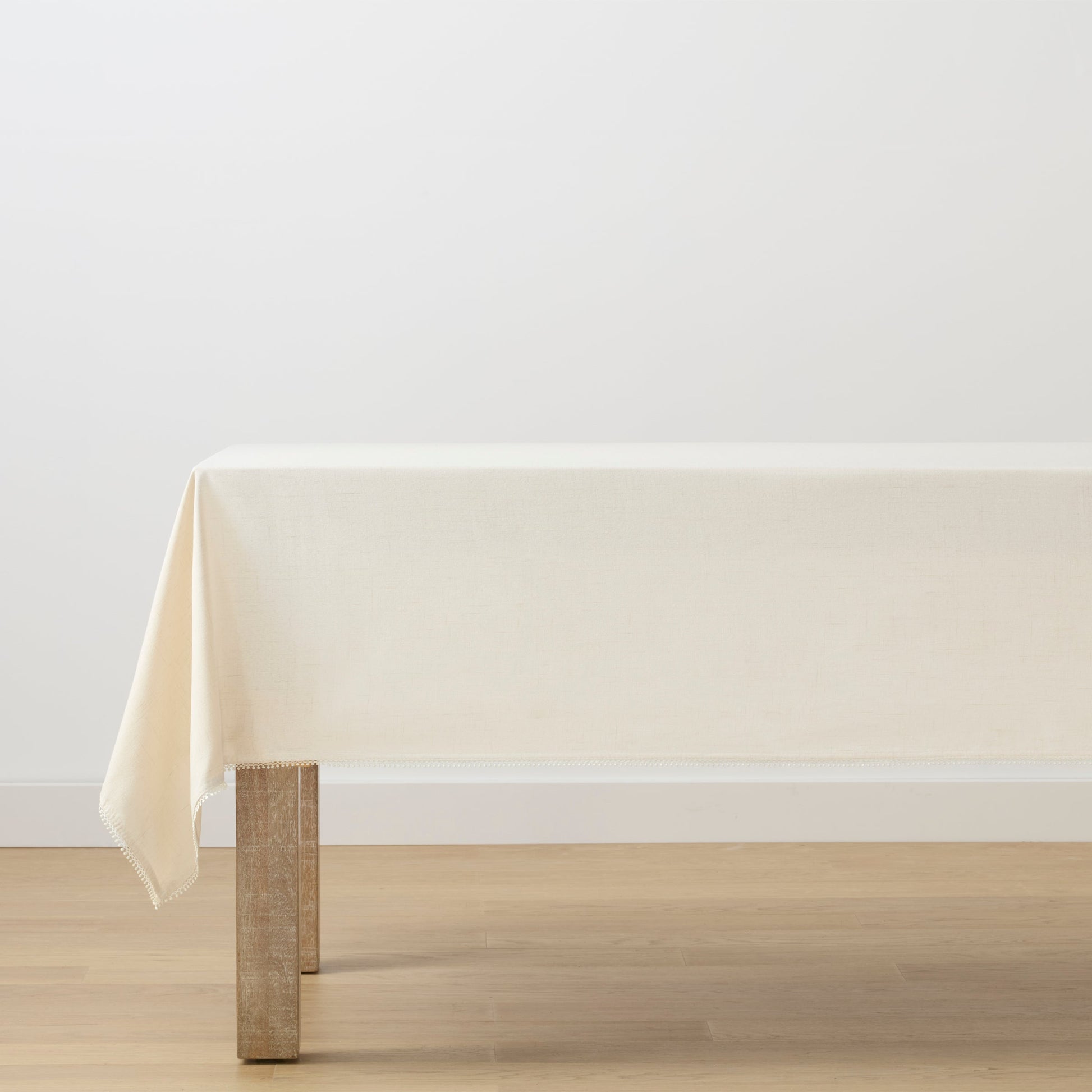 French Perle Natural 60x84 Tablecloth