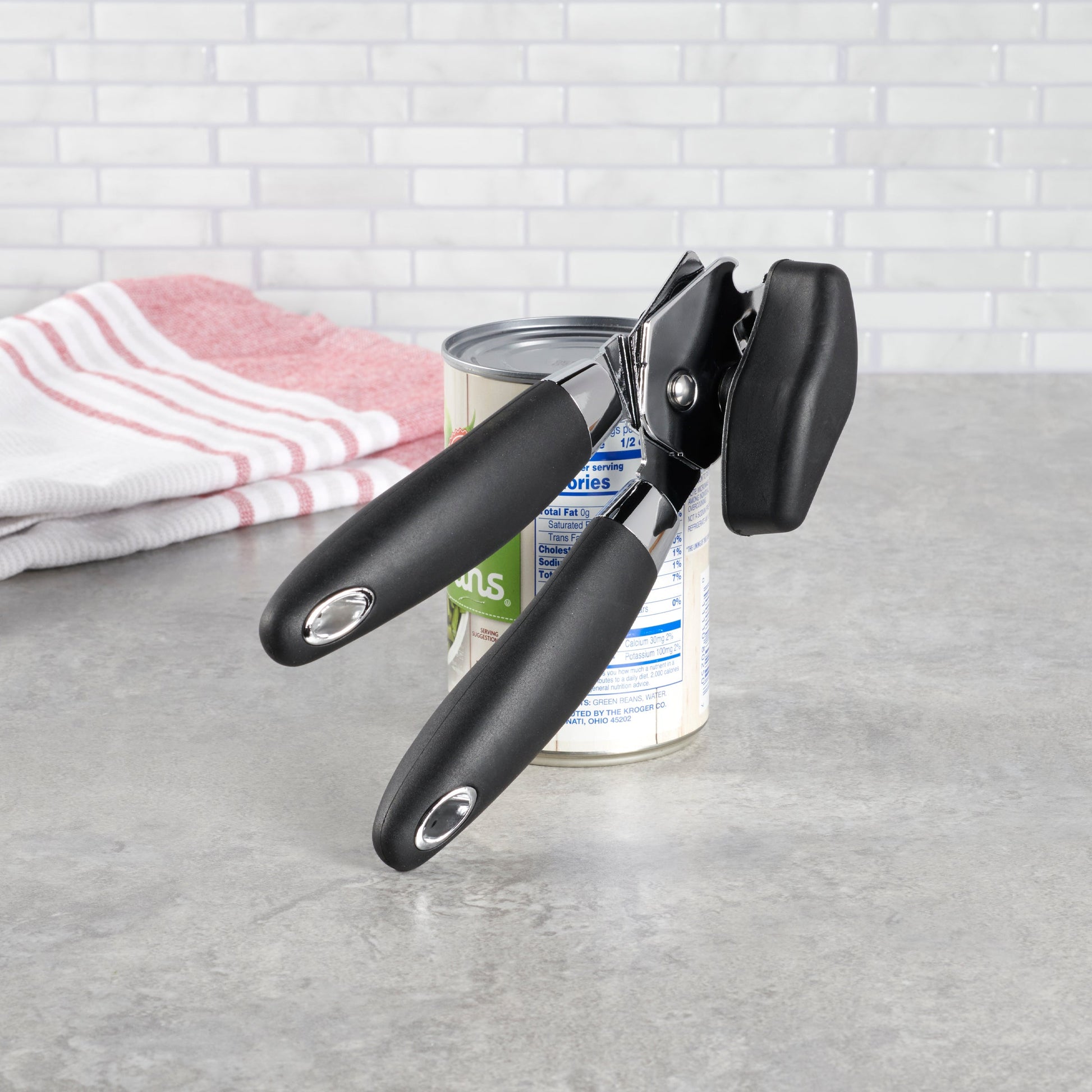 Oneida Kitchen Easy-Turn Can Opener & Bottle Cap Opener