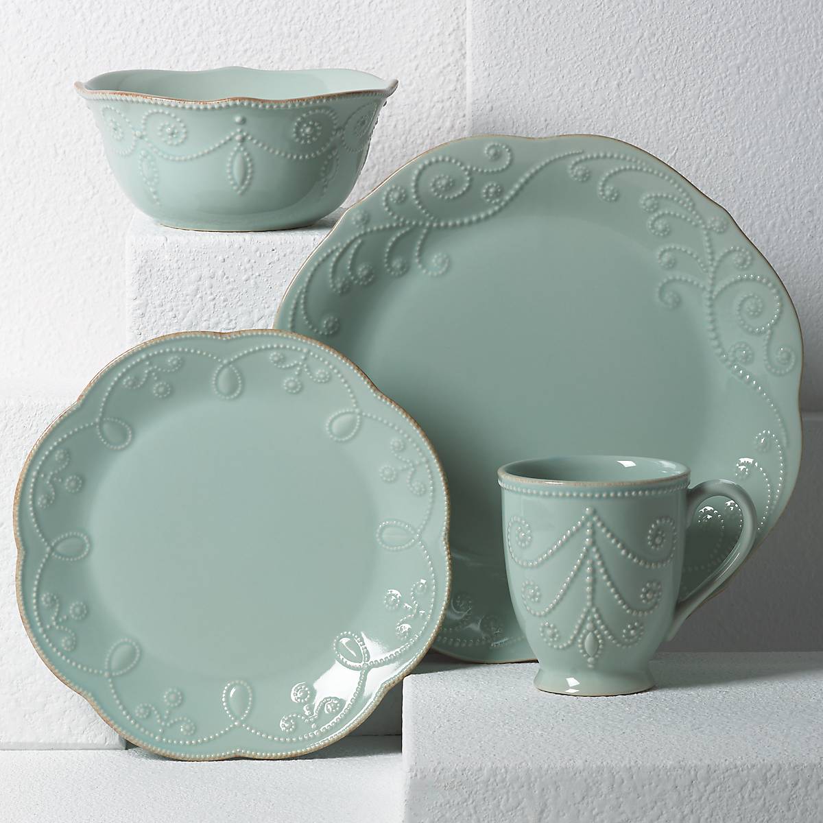 French Perle Ice Blue 4-Piece Place Setting
