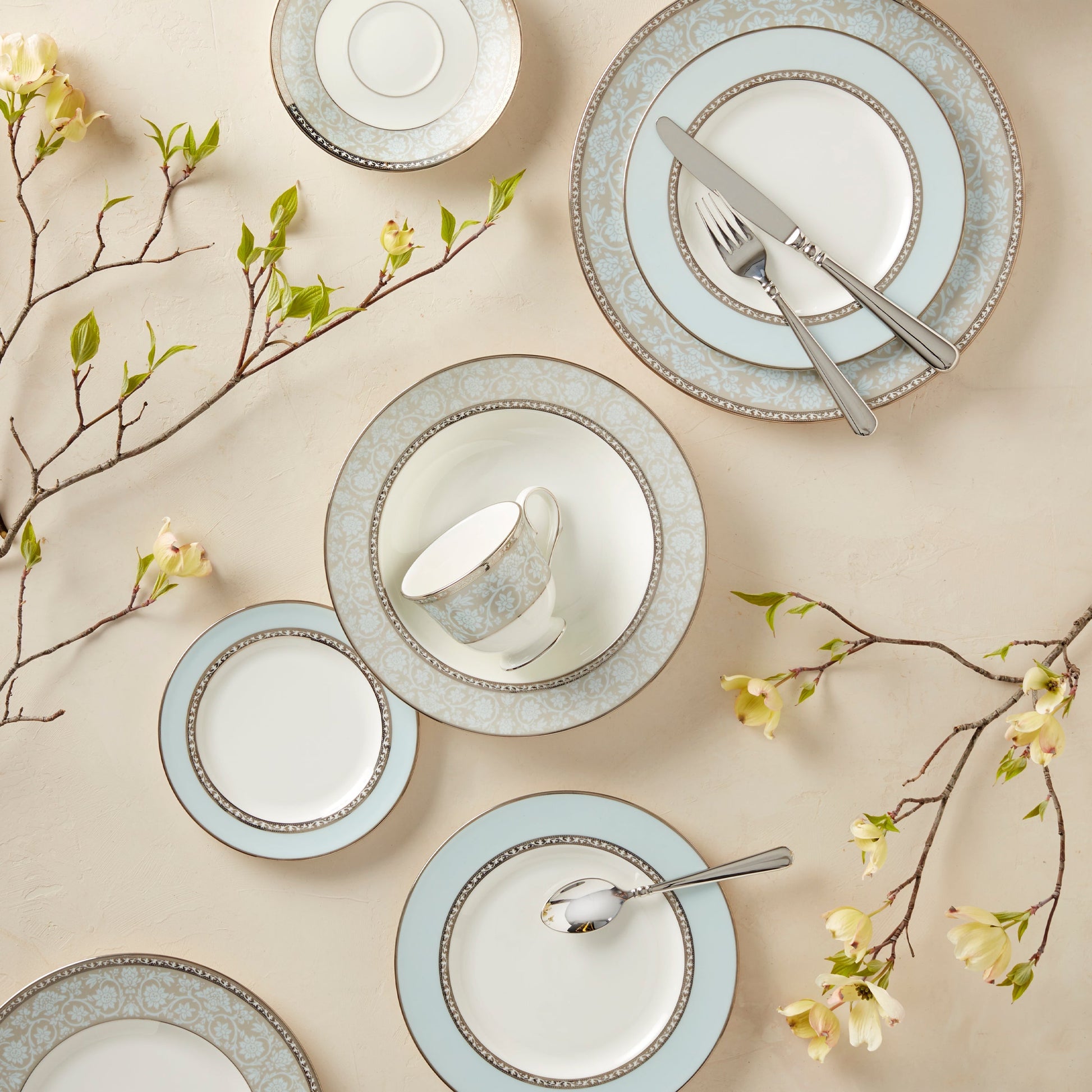 Westmore Rimmed Bowl