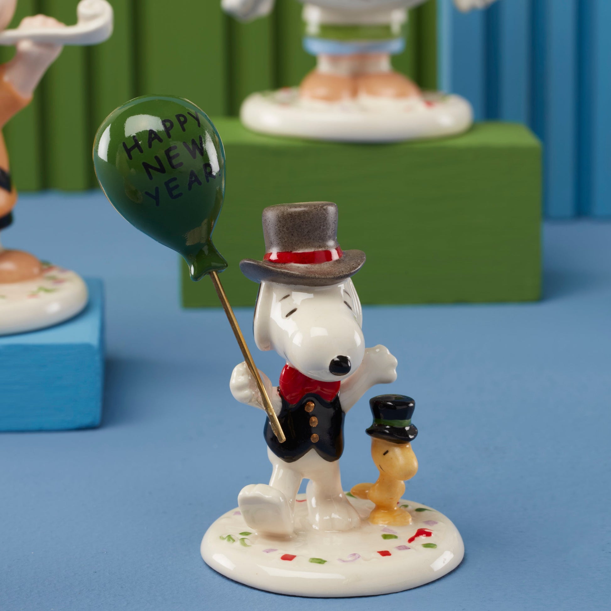 Happy New Year Charlie Brown 5-Piece Figurine Set
