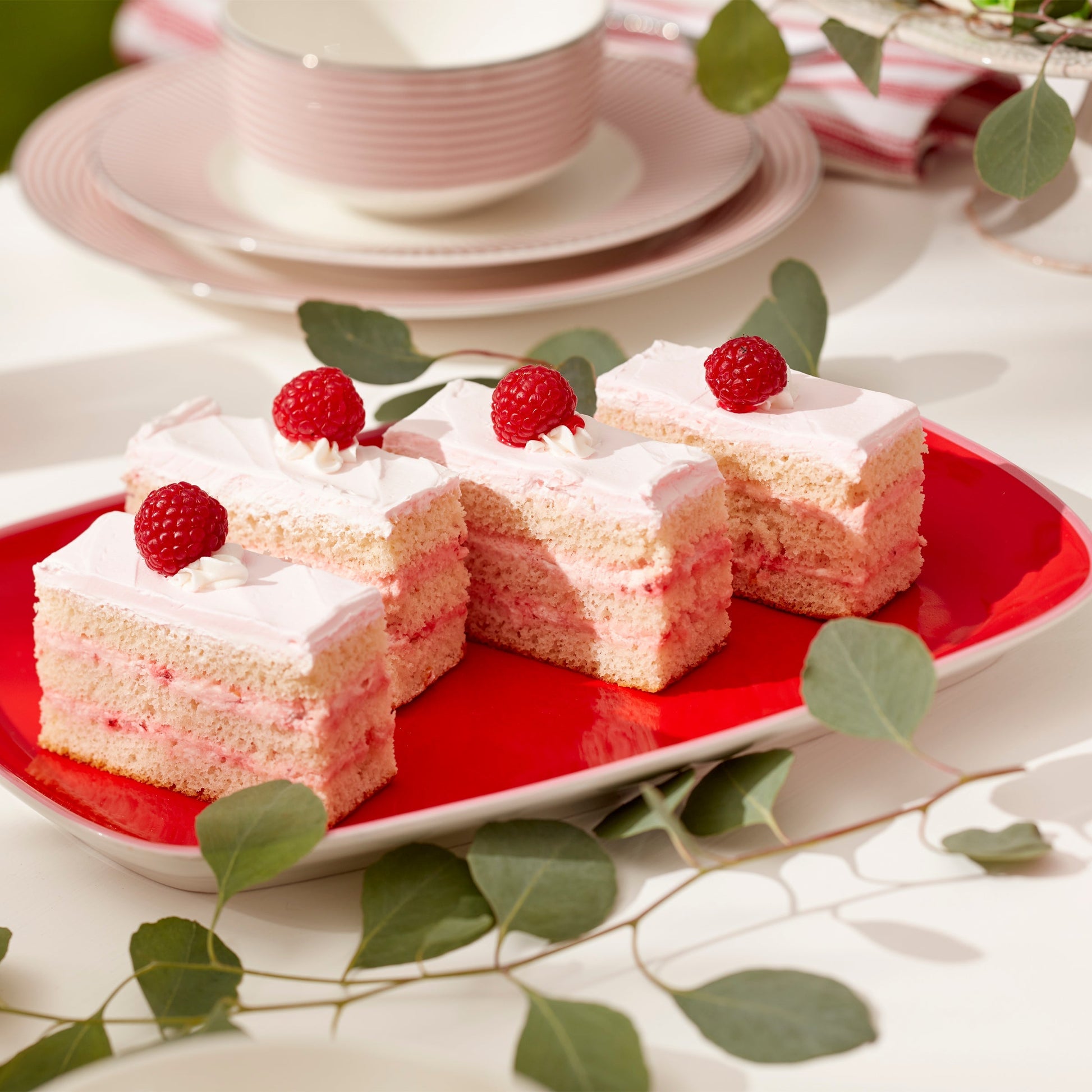 Make It Pop Red Platter