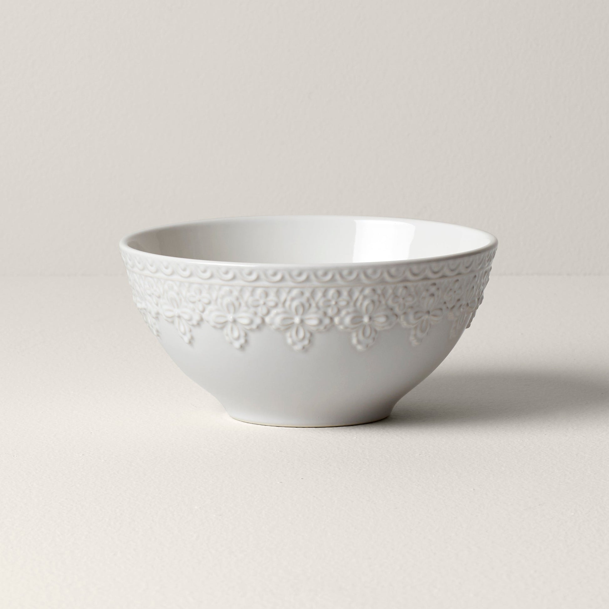 Chelse Muse Fleur White All-Purpose Bowl