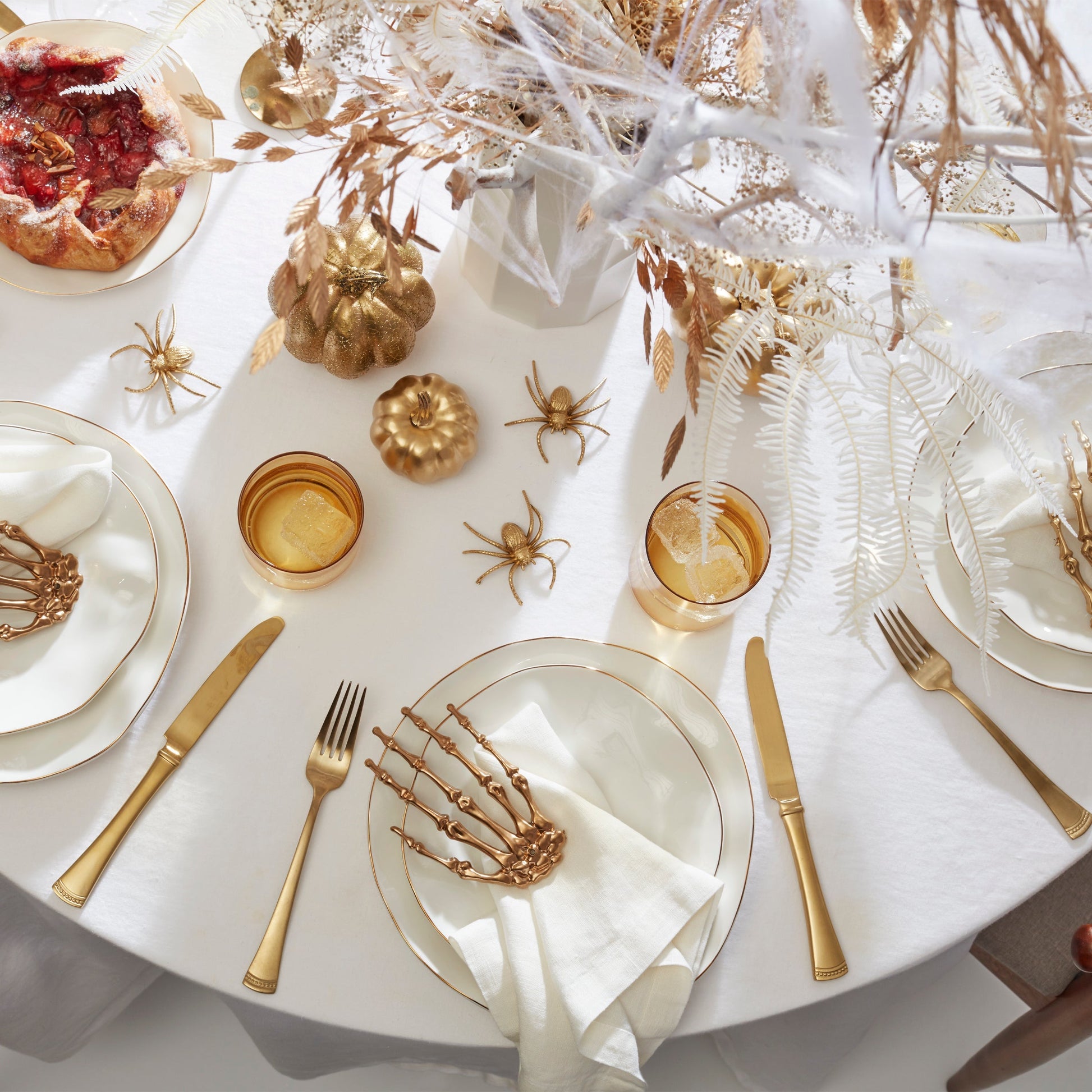 Portola Gold Satin 20-Piece Flatware Set