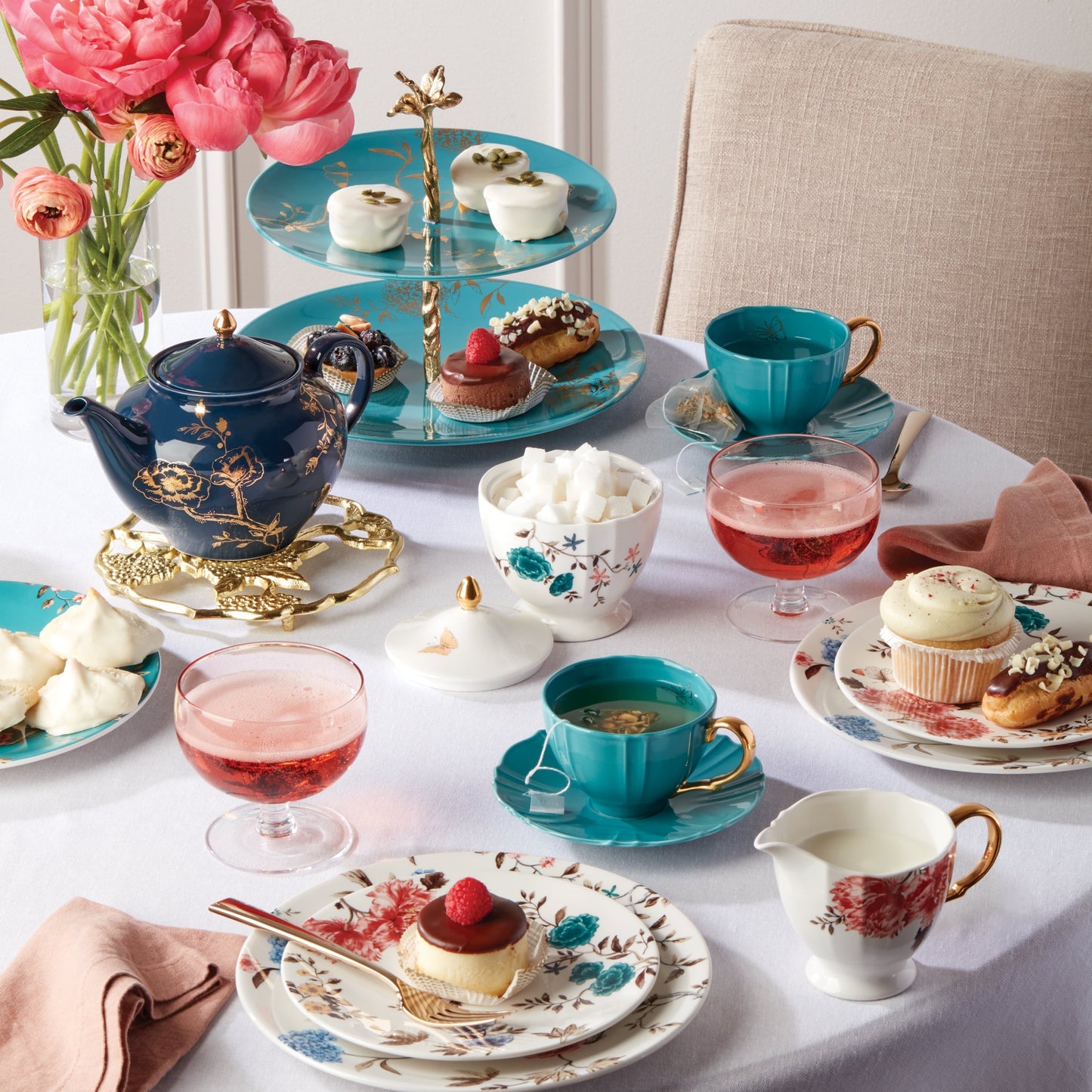 Sprig & Vine White Teacup & Saucer