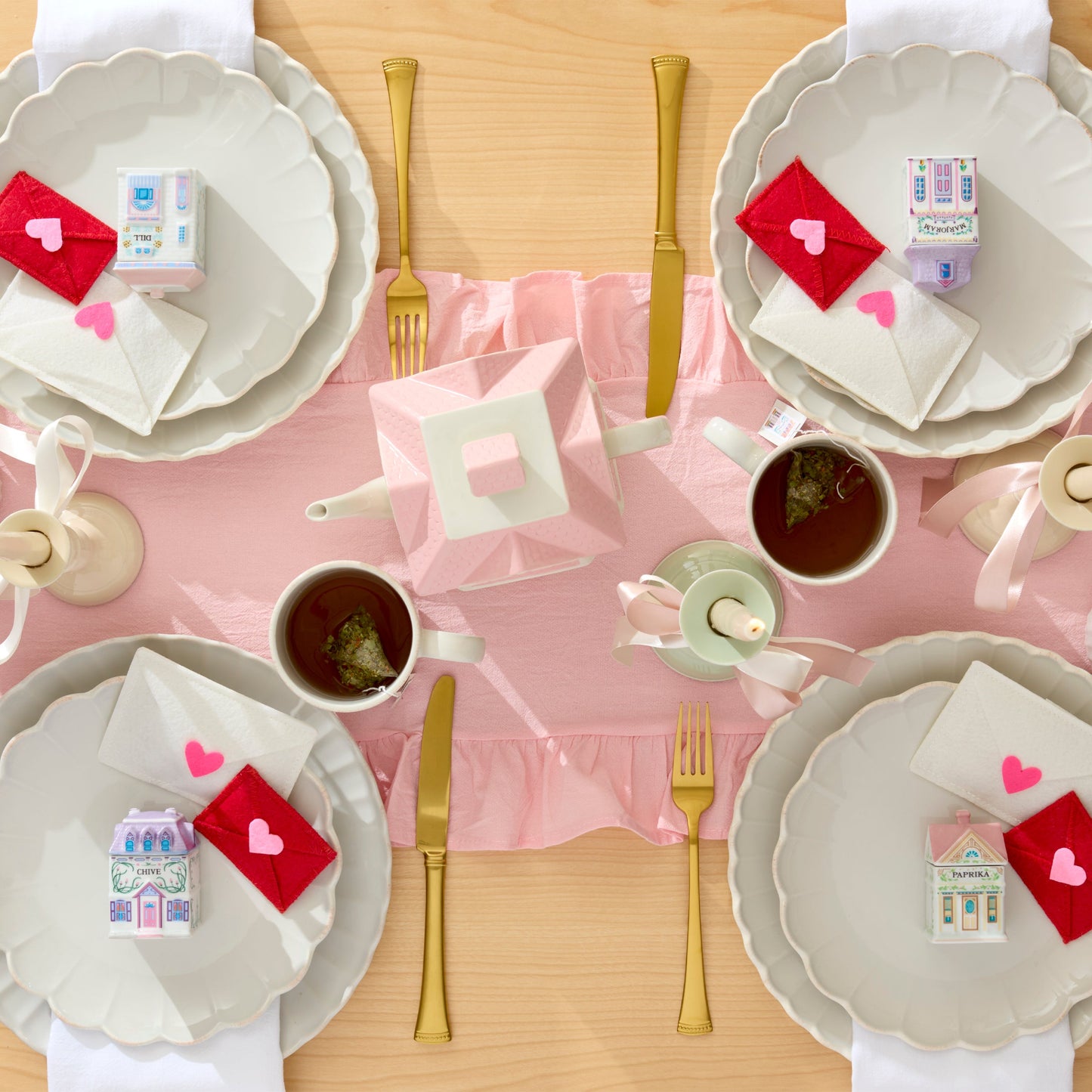 French Perle Scallop White 12-Piece Dinnerware Set