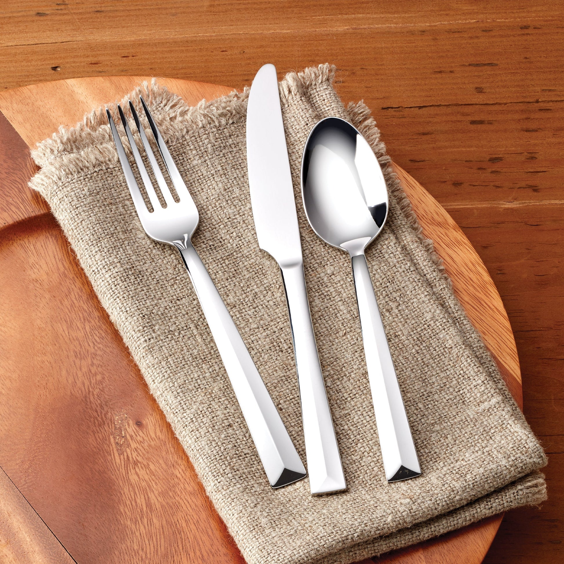Moxie 20-Piece Flatware Set