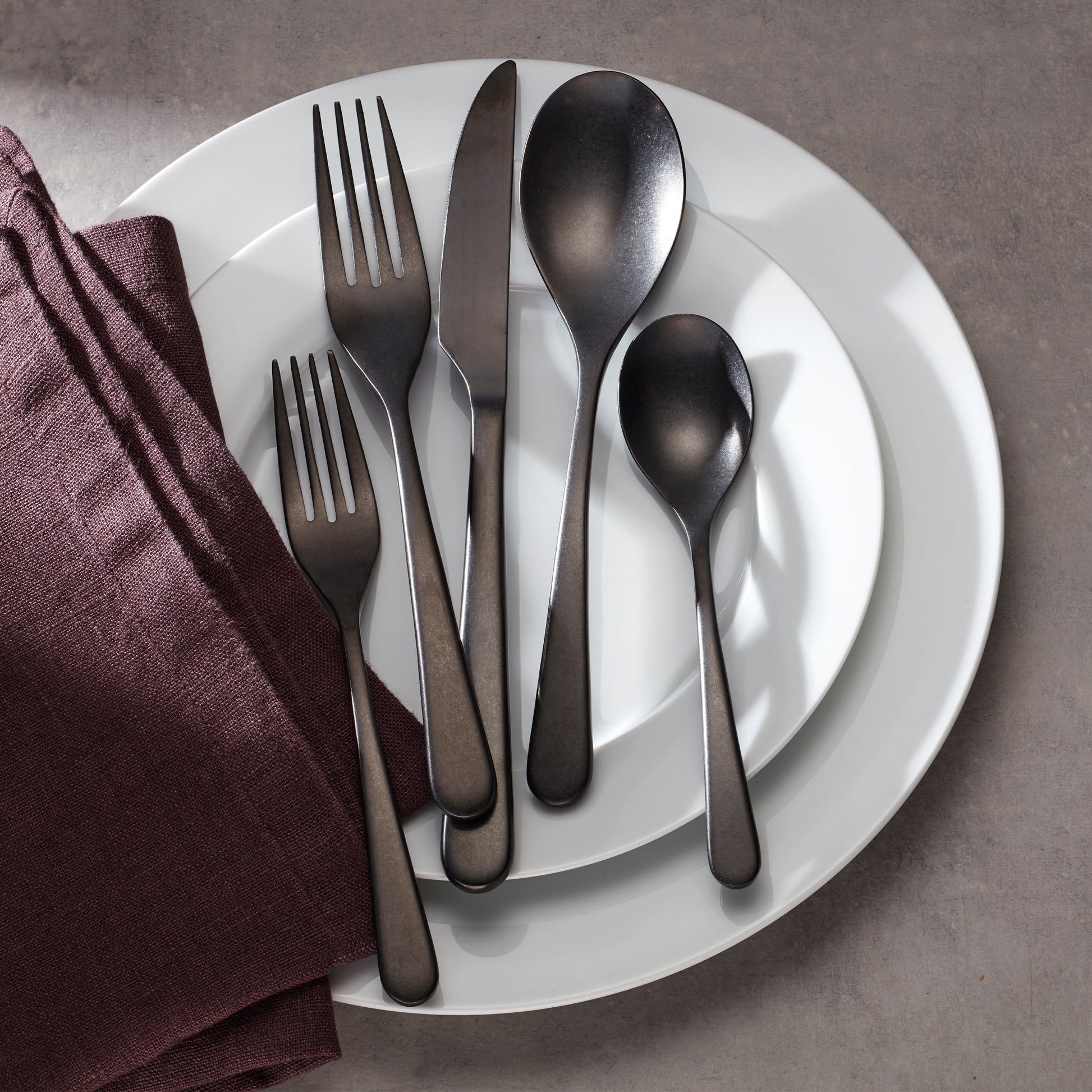 Kenbrook Black Vintage 20-Piece Flatware Set