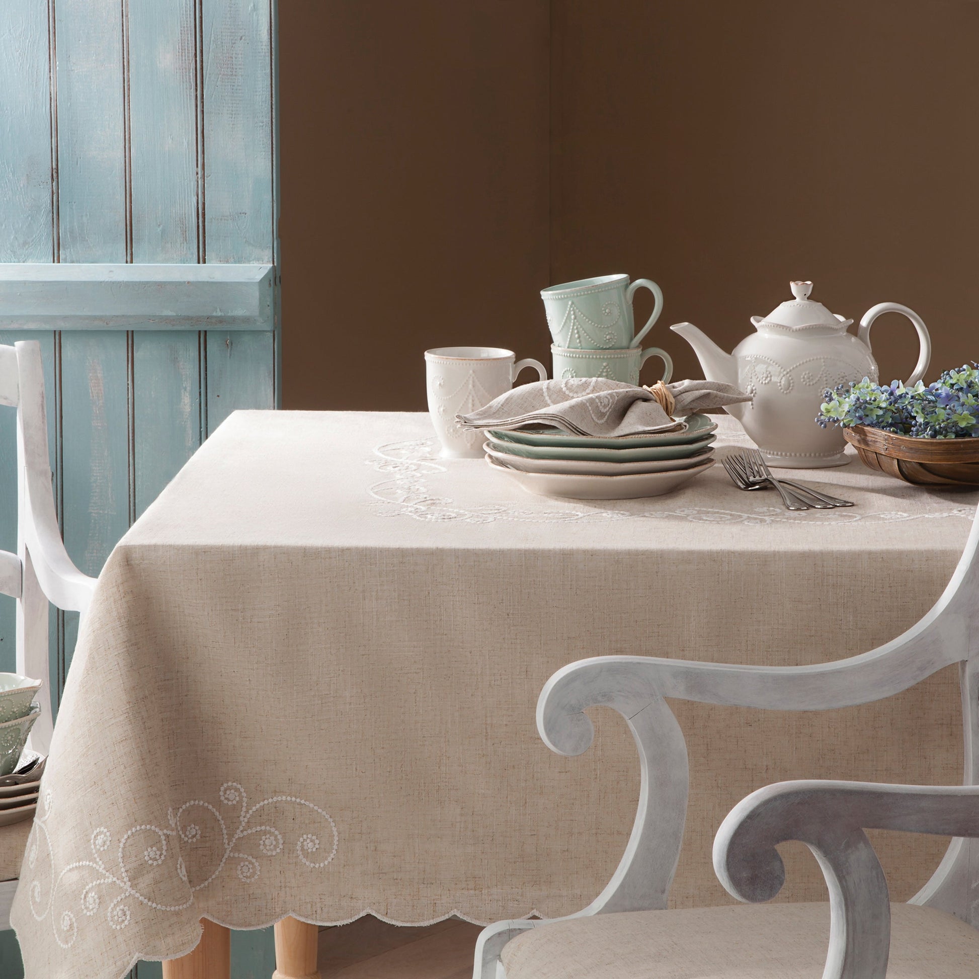 French Perle Linen 60x84 Tablecloth