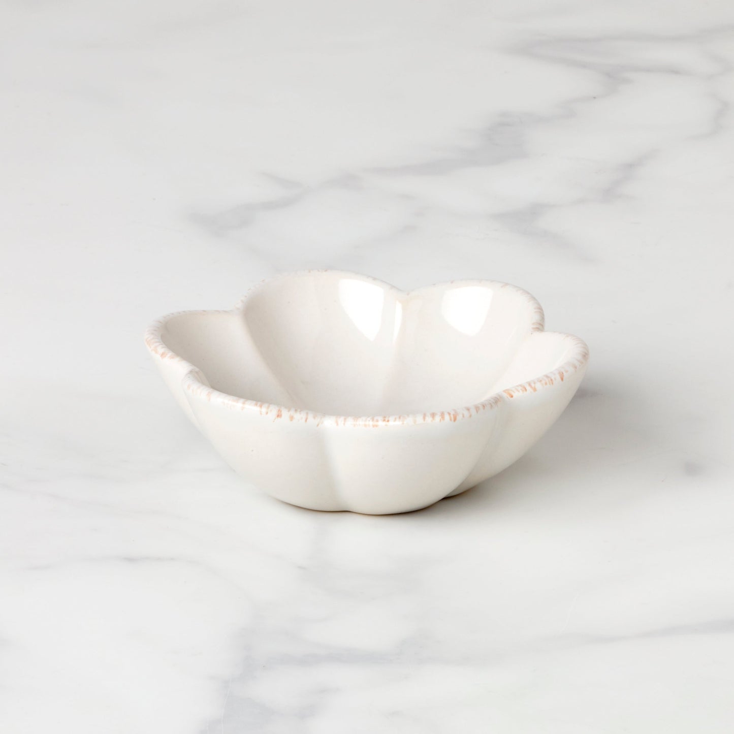 French Perle Scallop White Mini Dish