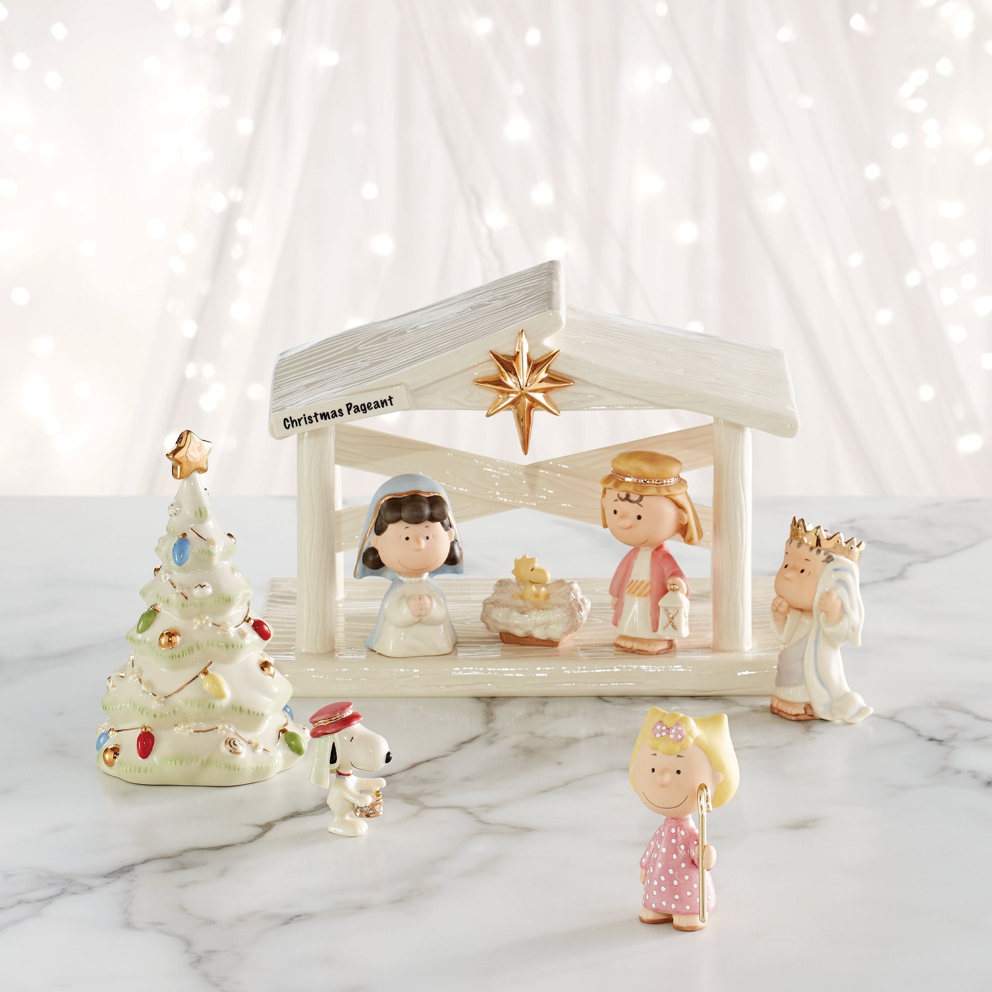 Peanuts The Christmas Pageant Creche