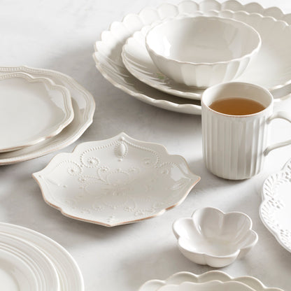 French Perle Scallop White Mini Dish