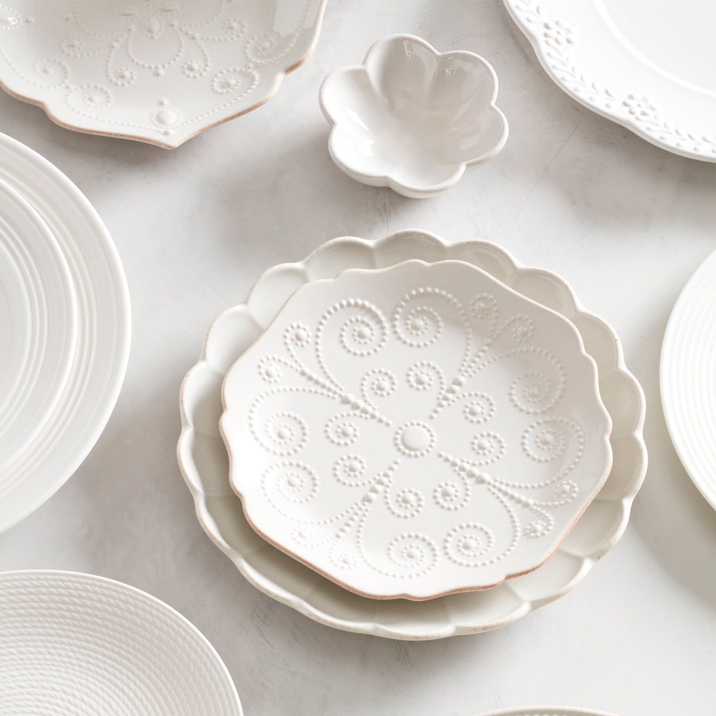 French Perle White 4-Piece Dessert Set