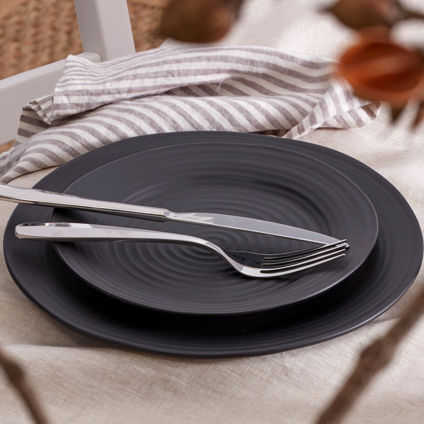 Oakwood 20-Piece Flatware Set