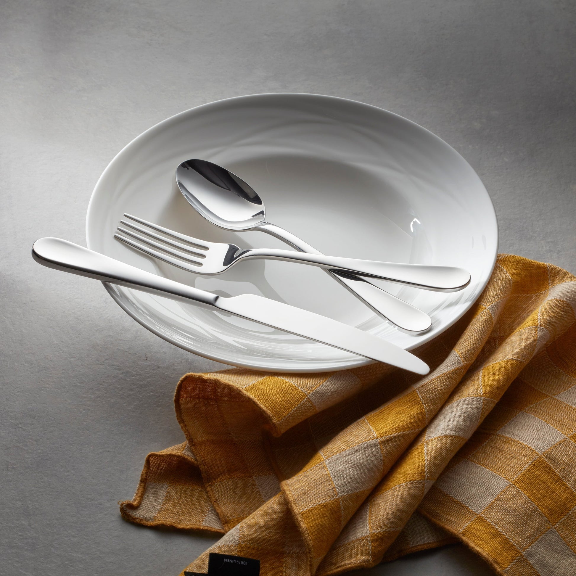 Grant 20-Piece Flatware Set