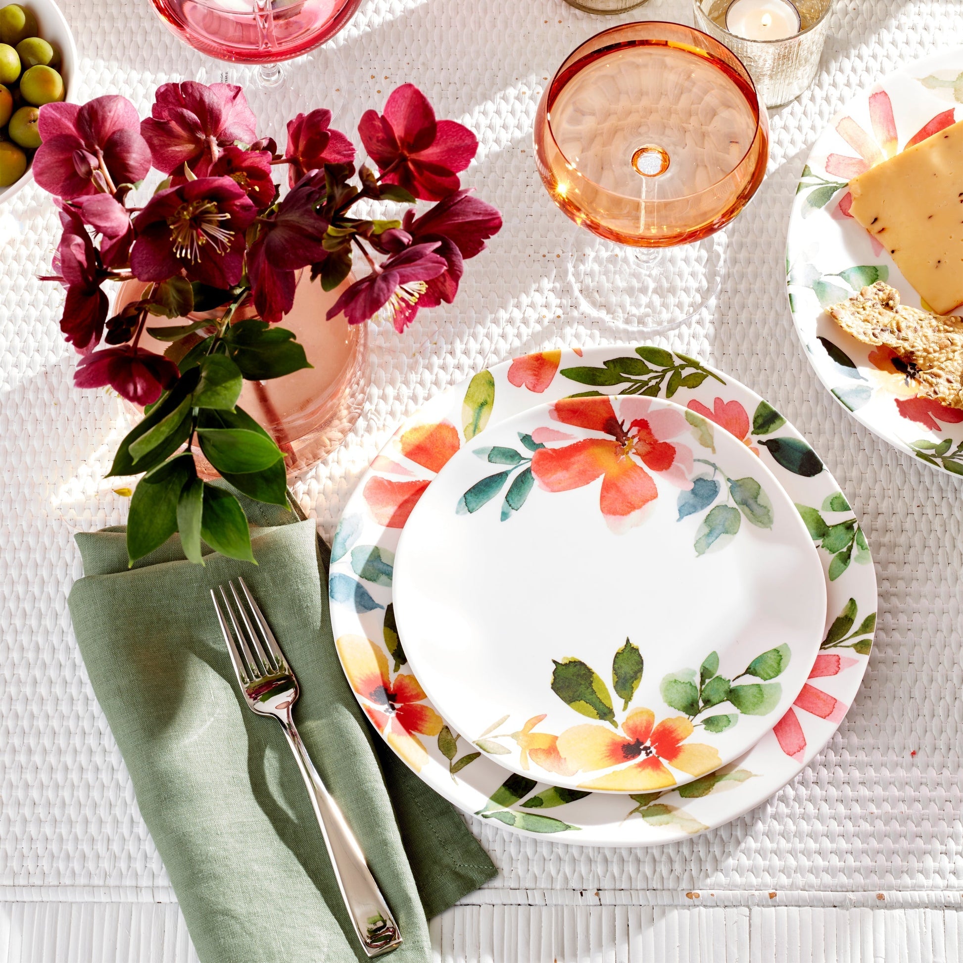 Moda 75-Piece Flatware Set