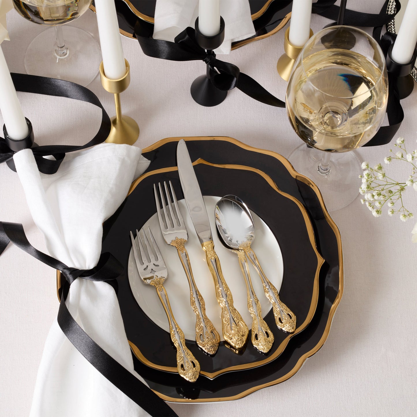 Golden Michelangelo 20-Piece Flatware Set