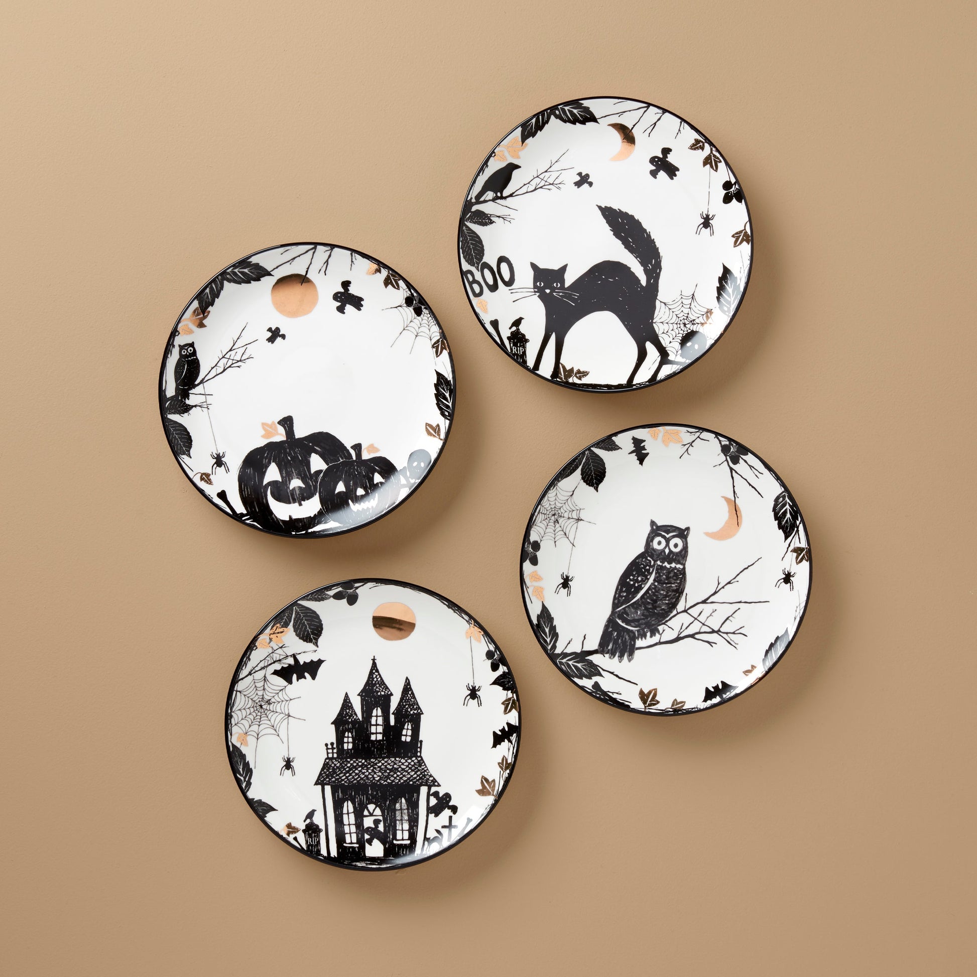 Haunted Halloween Accent Plates, Set of 4
