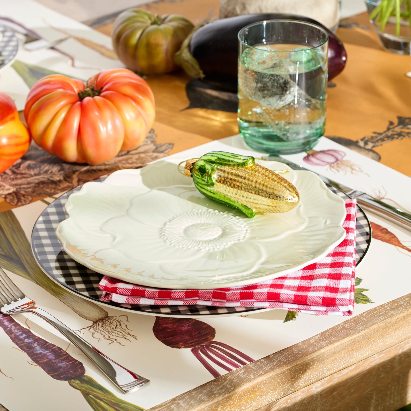 Butterfly Meadow Floral Green Accent Plates, Set of 4