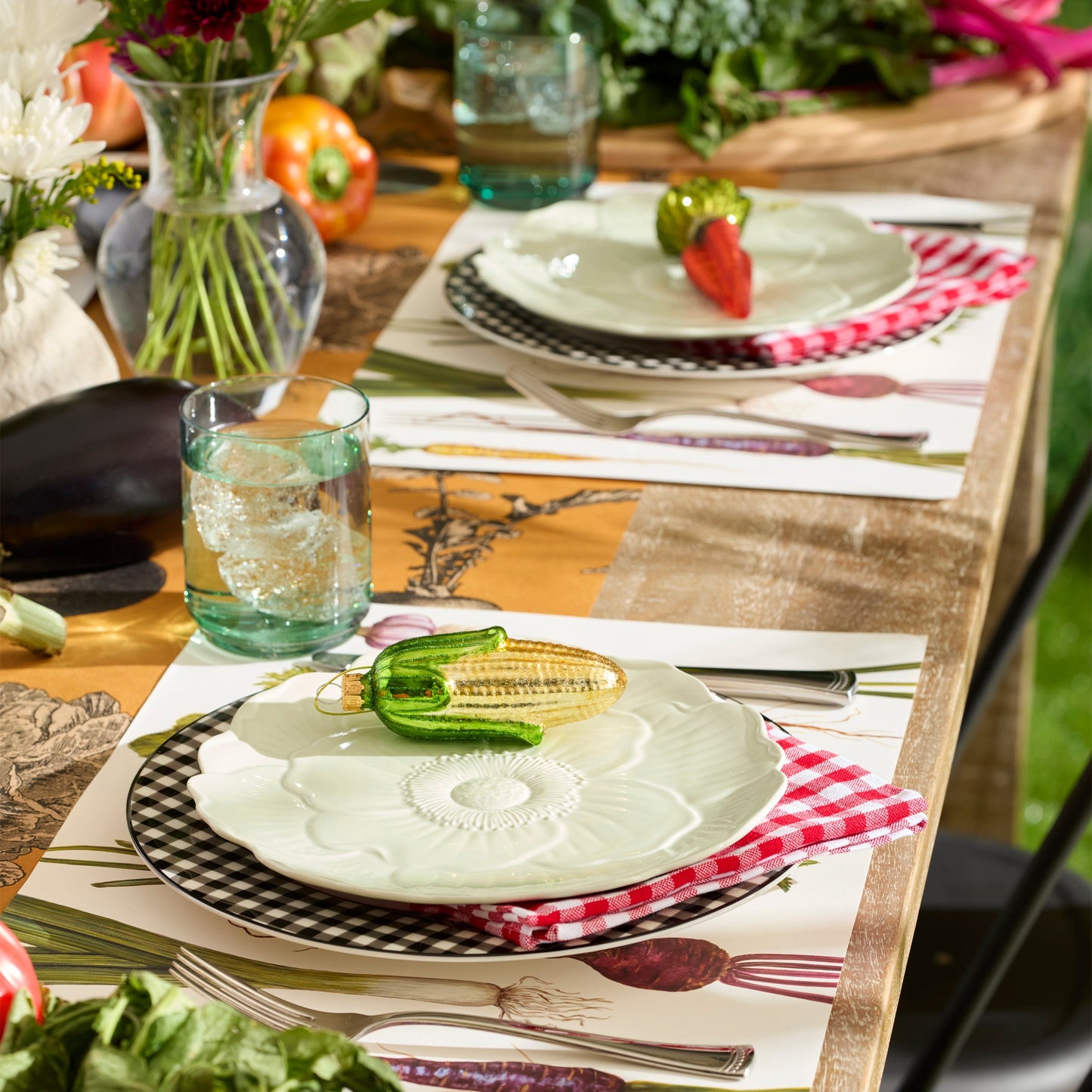 Butterfly Meadow Floral Green Accent Plates, Set of 4