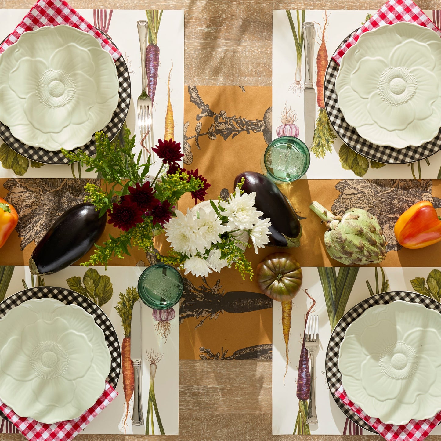 Gingham Black Dinner Plates, Set of 4