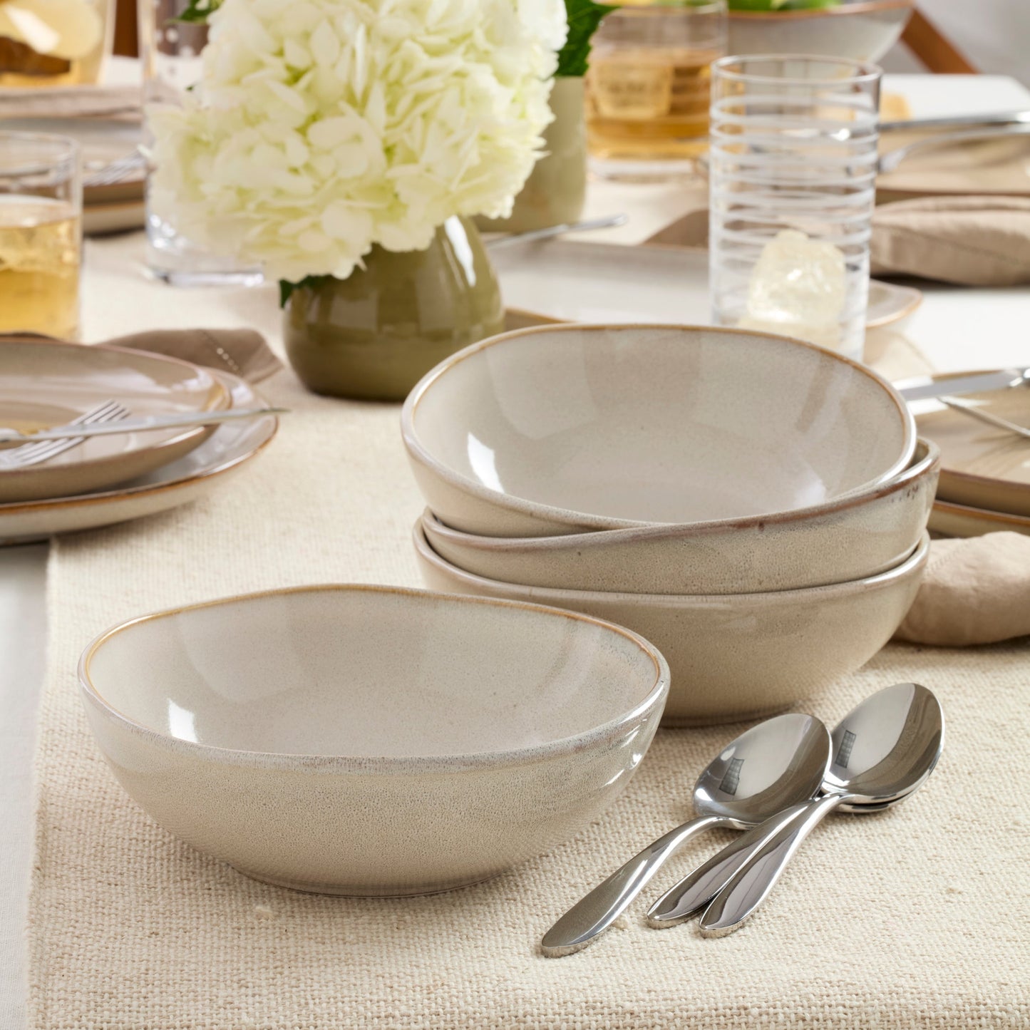 Organic Shades Oatmeal 18-Piece Dinnerware Set