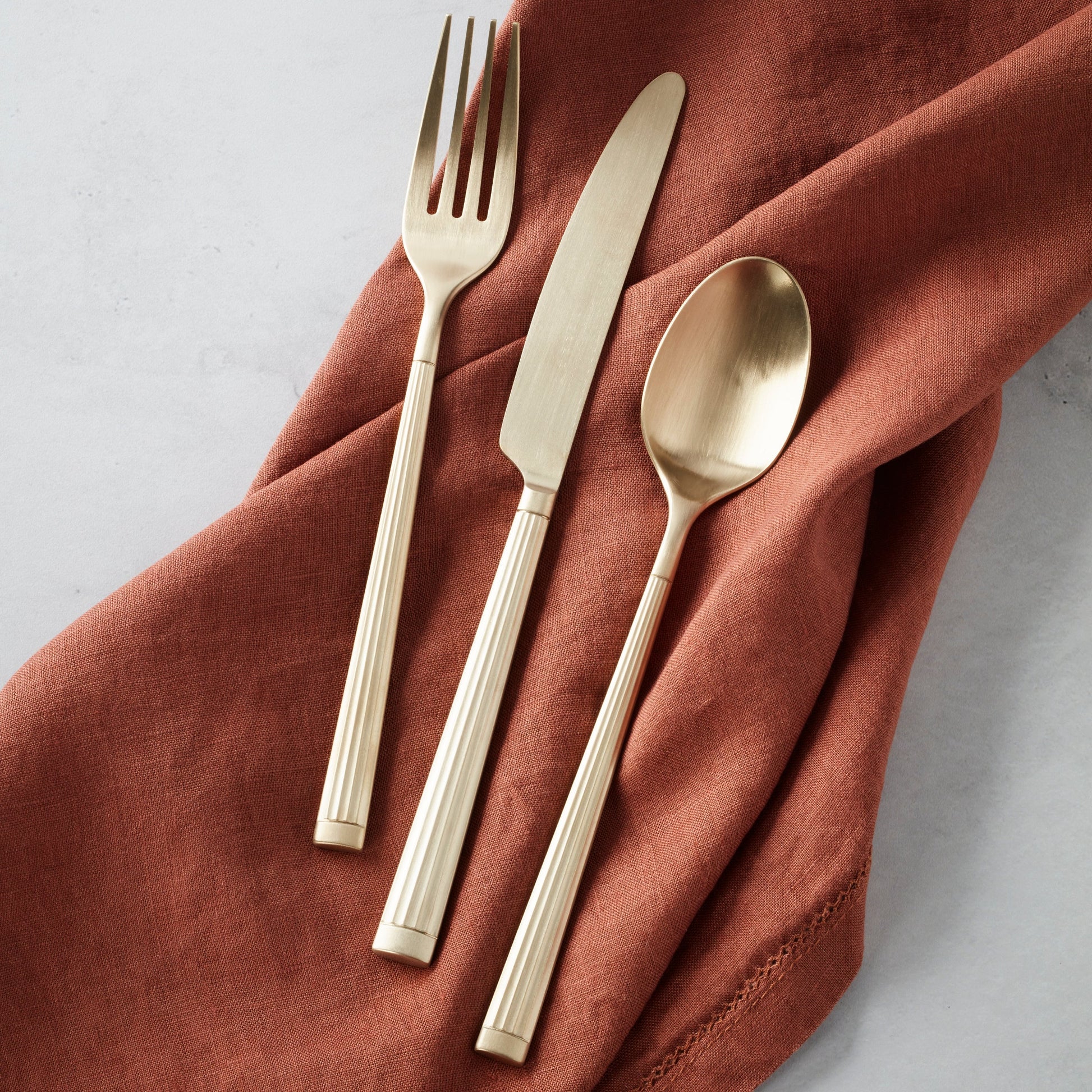 Robyn Champagne Mist Satin 20-Piece Flatware Set