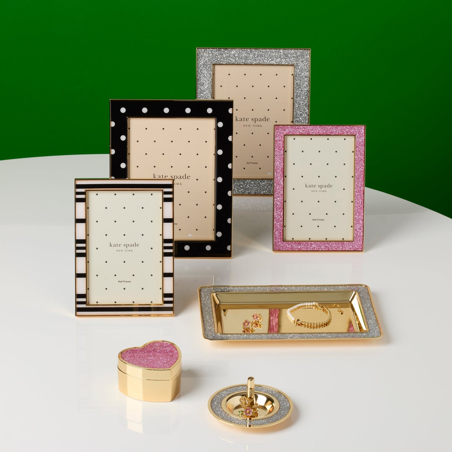 Sitting Pretty Stripe 4x6 Photo Frame