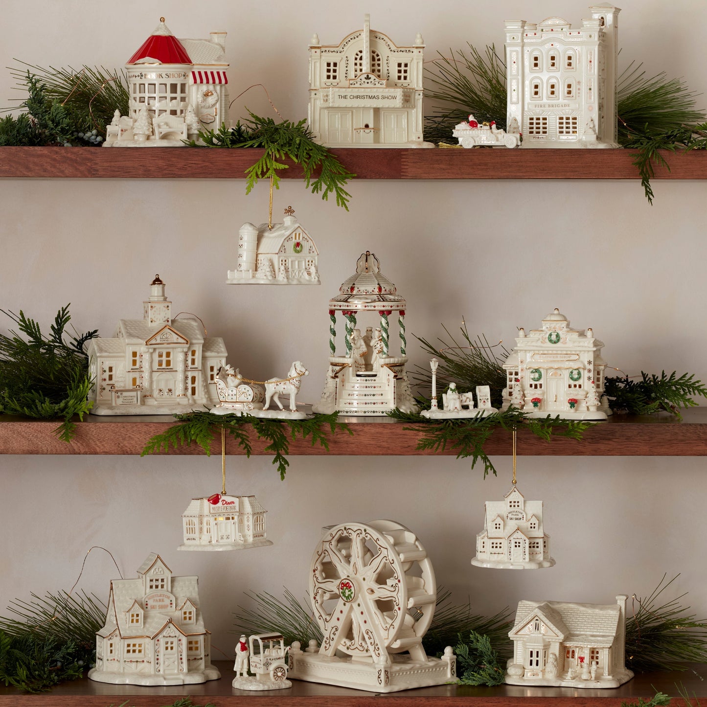 Mistletoe Park Town Hall Lit Figurine