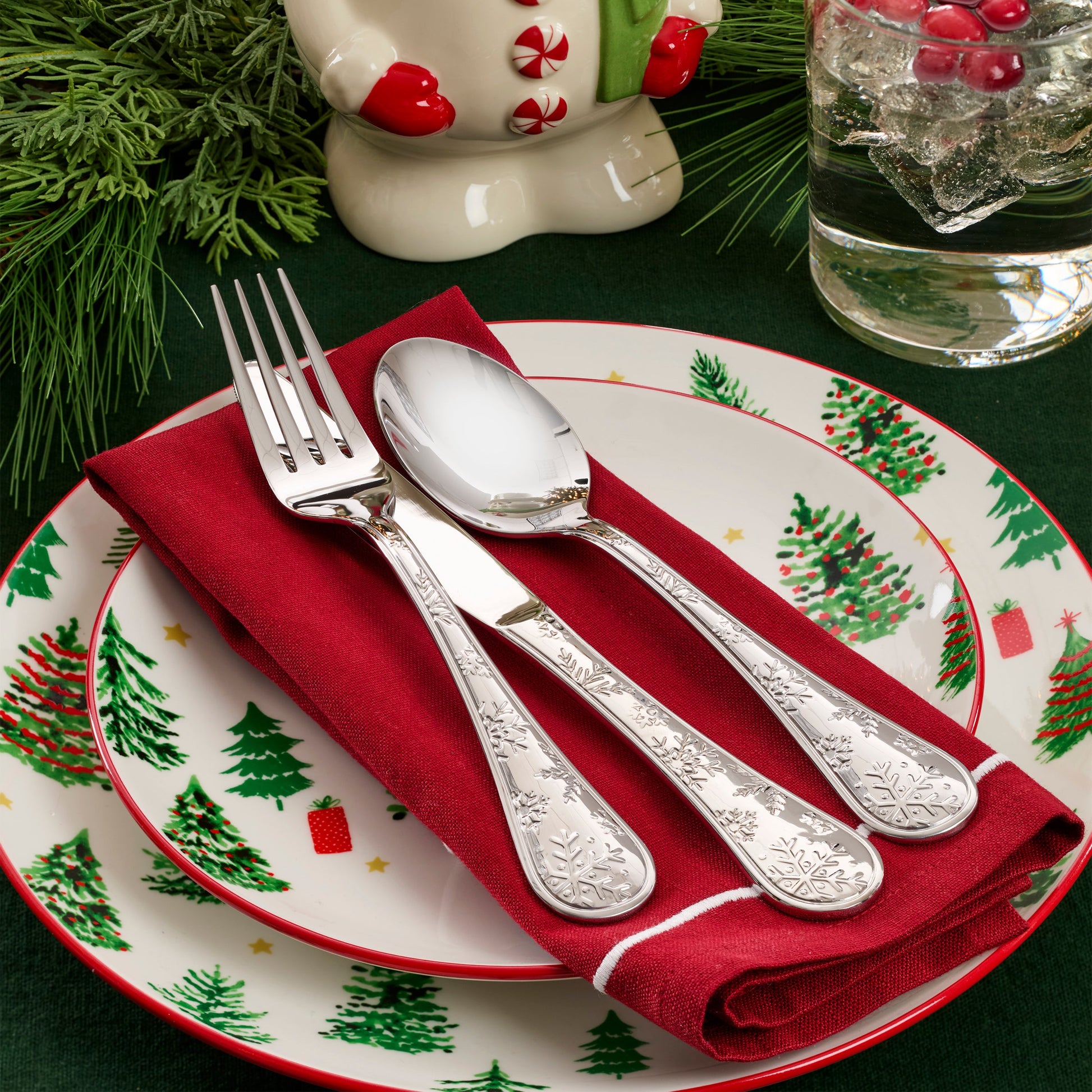 Snowflake Wishes 12-Piece Flatware Set