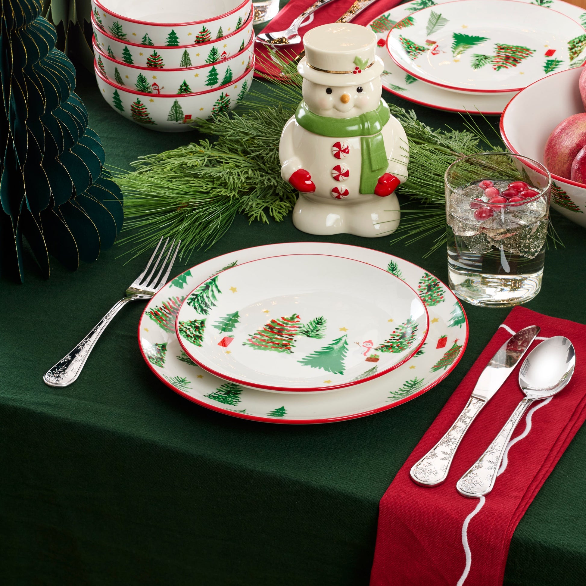 Snowflake Wishes 12-Piece Flatware Set