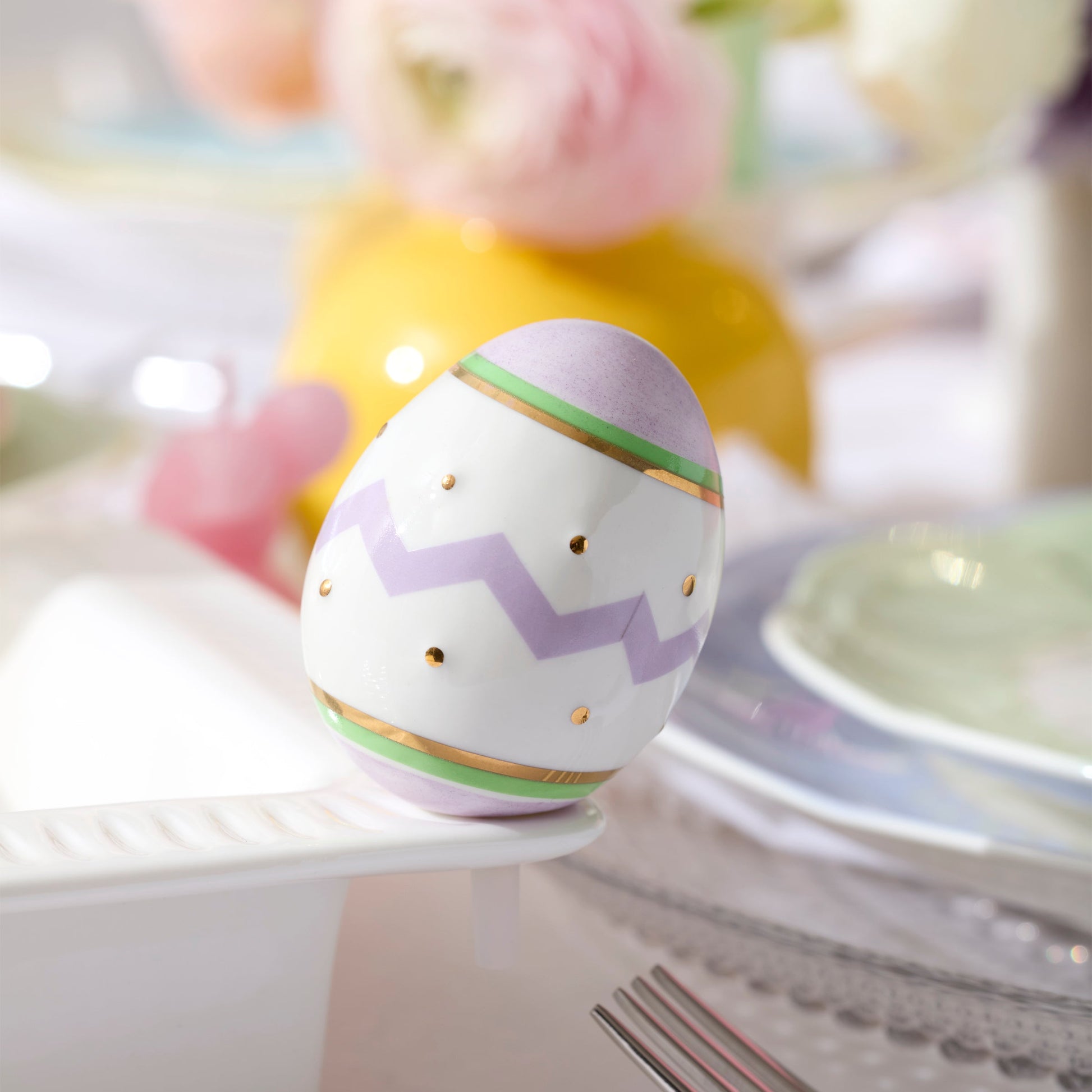 Profile Poppers Square Bowl & Easter Egg Set