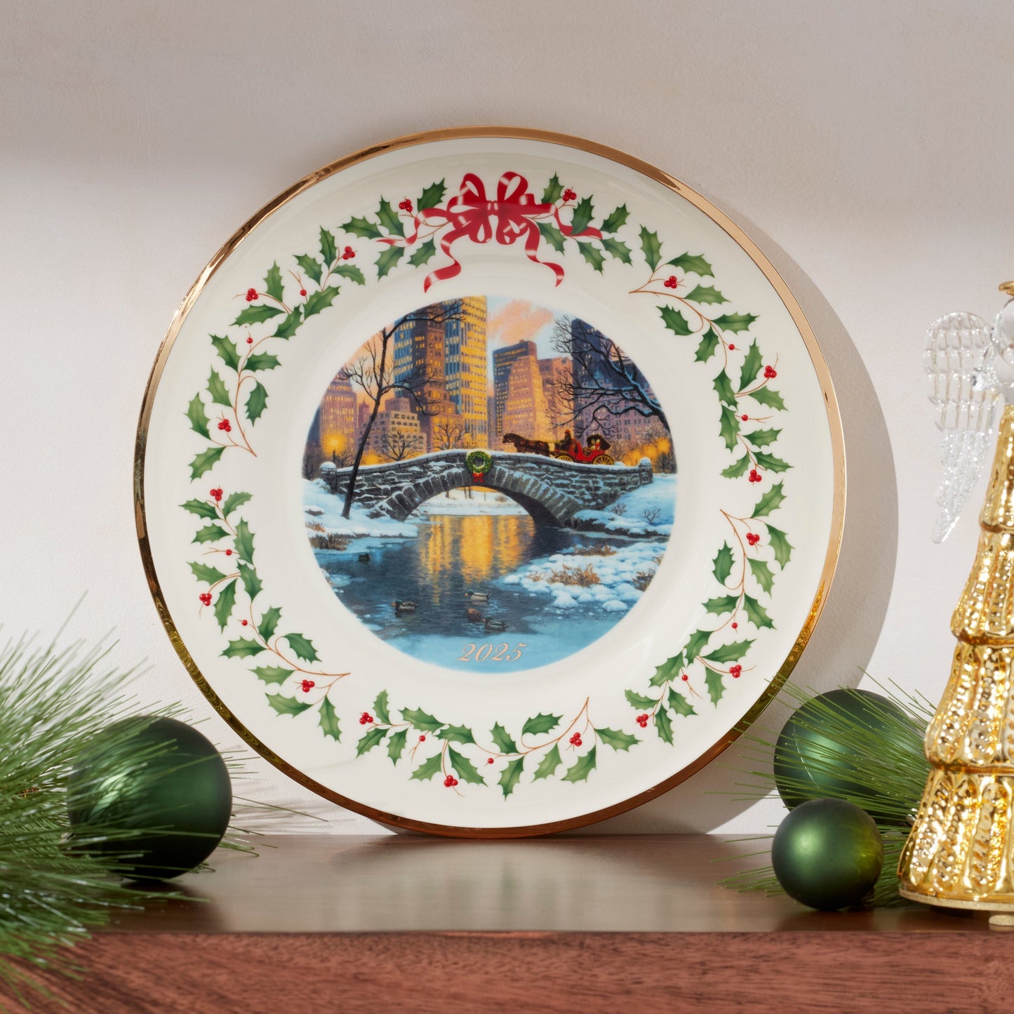 2025 Annual Holiday Plate Night Snow