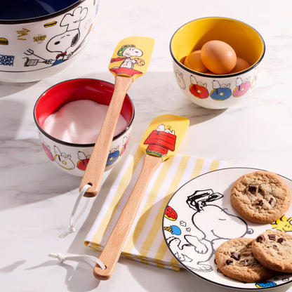 Chef Snoopy Yellow Spatulas, Set of 2