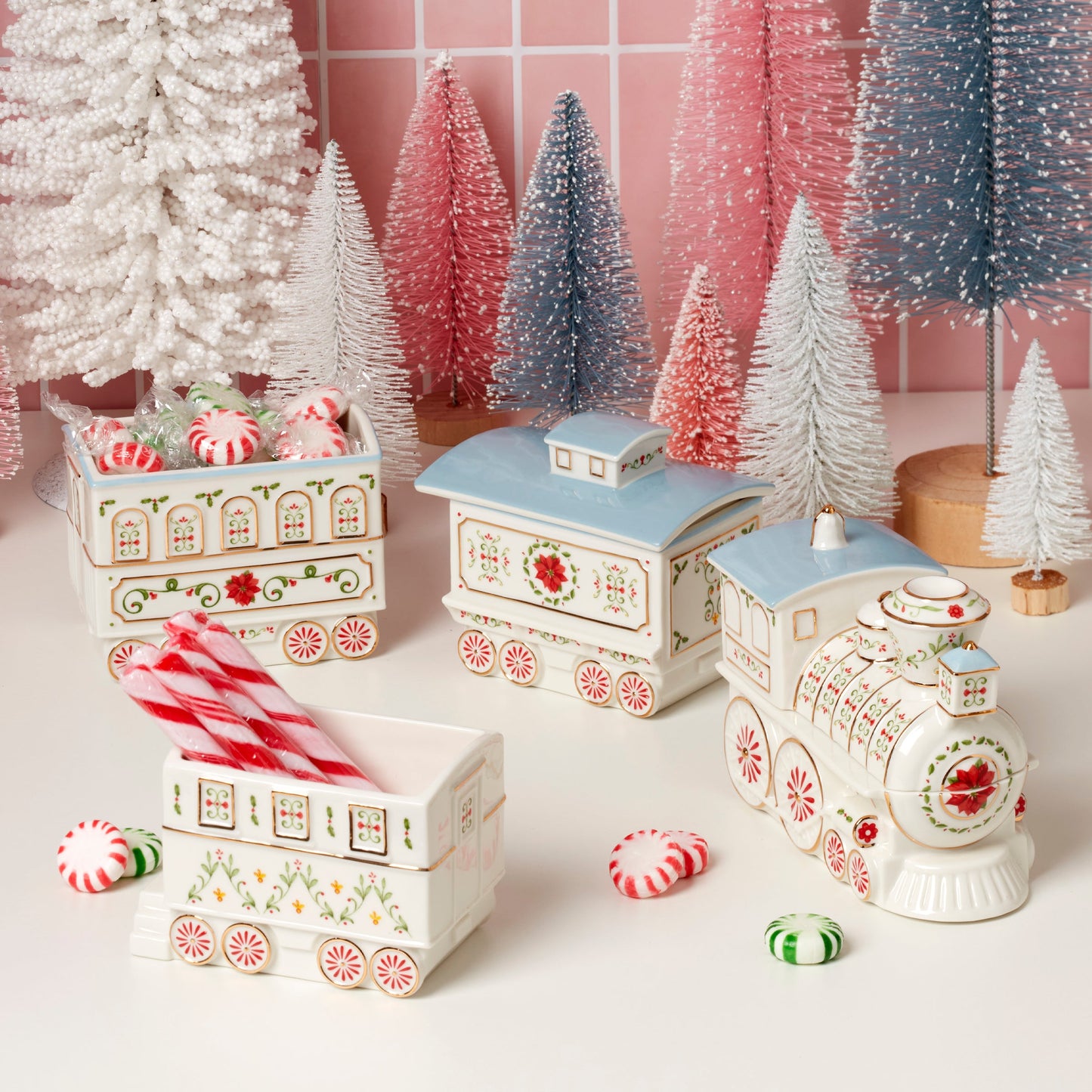 Lenox Holiday Village Christmas Train Server