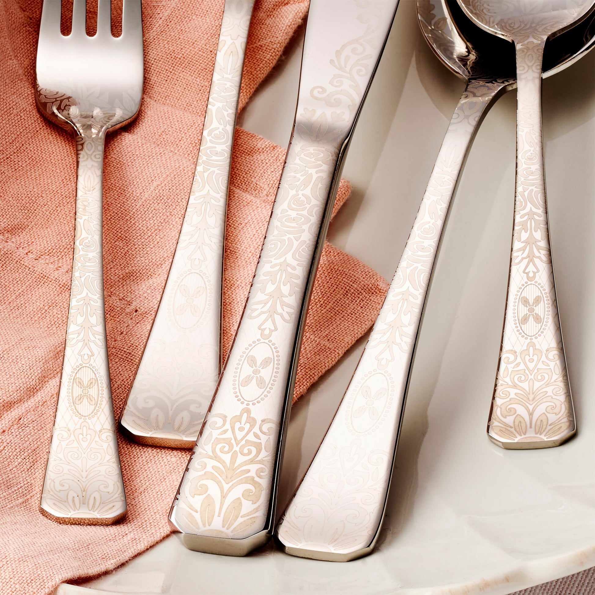 Floral Etch 5-Piece Place Setting