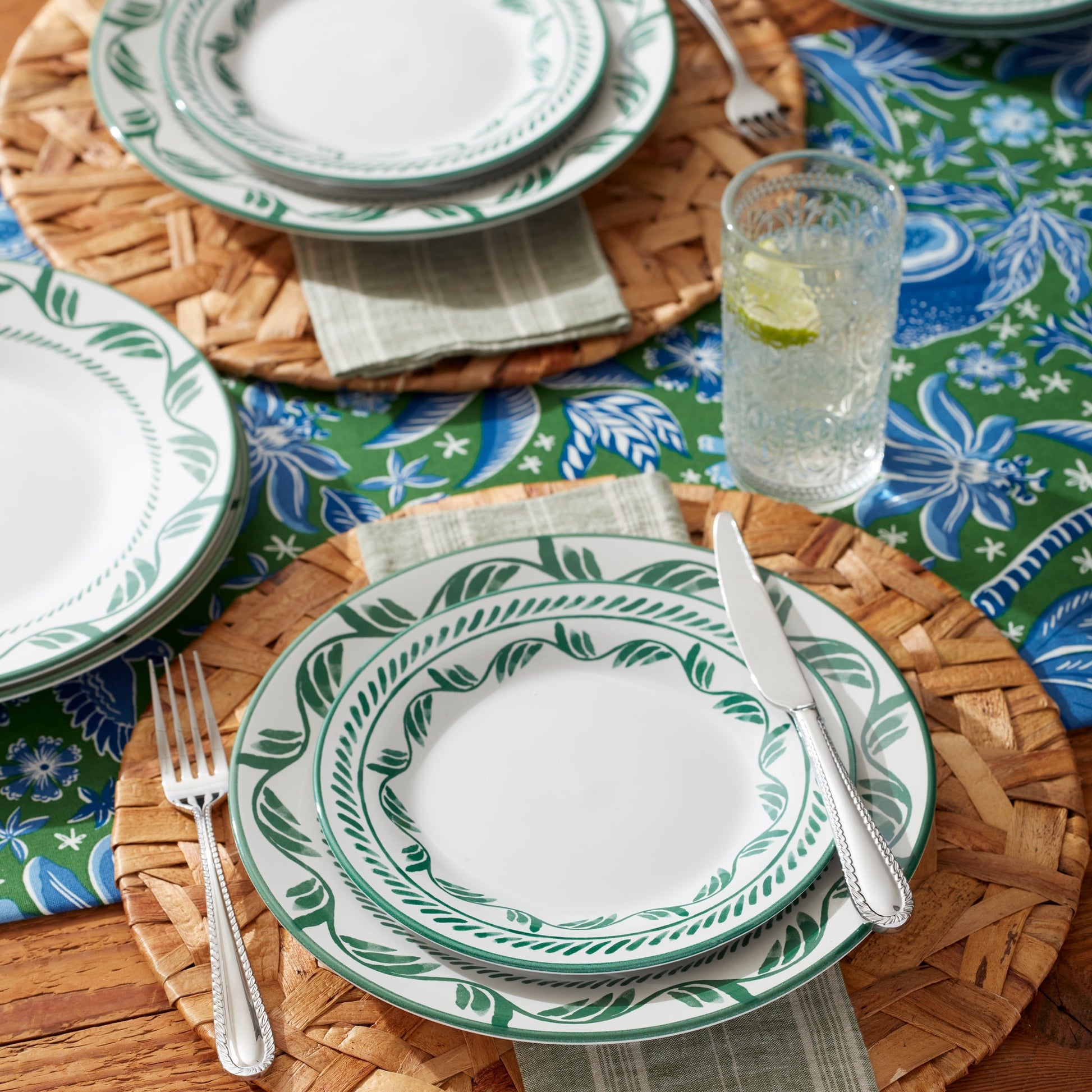 Solear Green 12-Piece Dinnerware Set