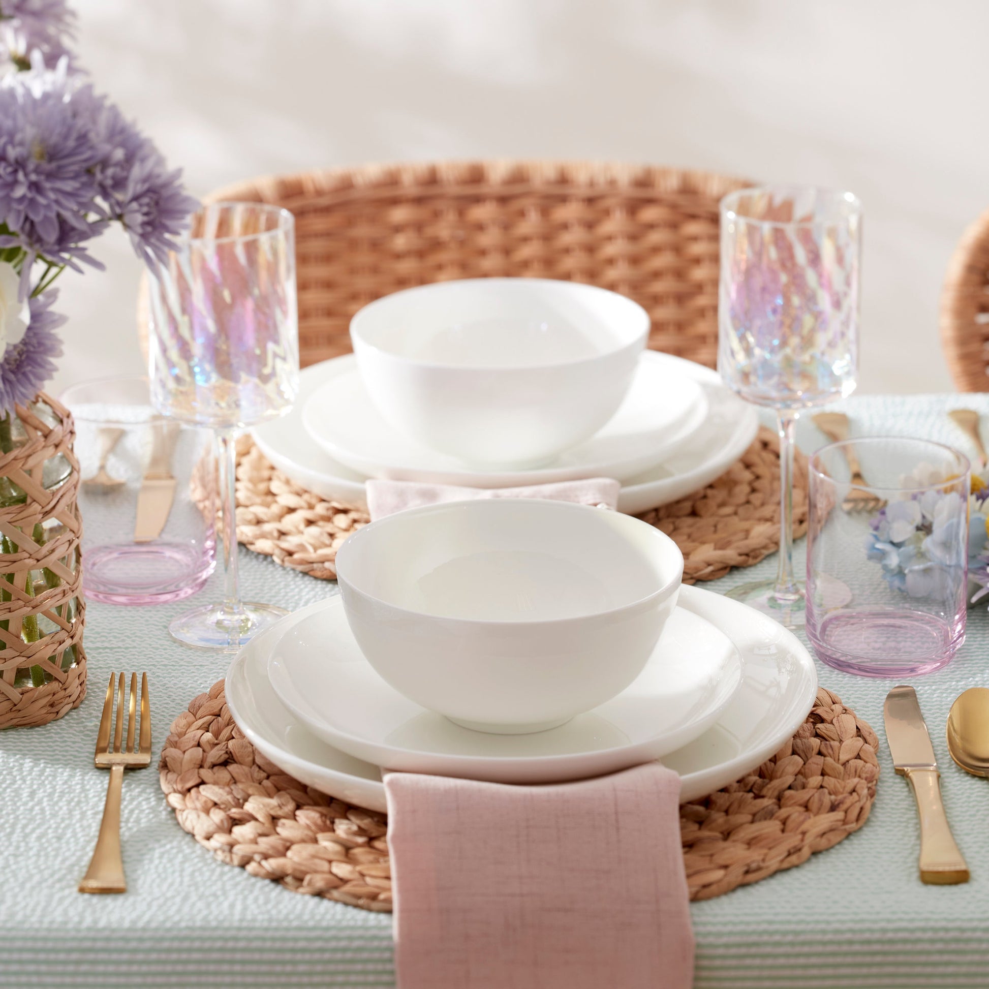 Studio 1414 Coupe 16-Piece Dinnerware Set
