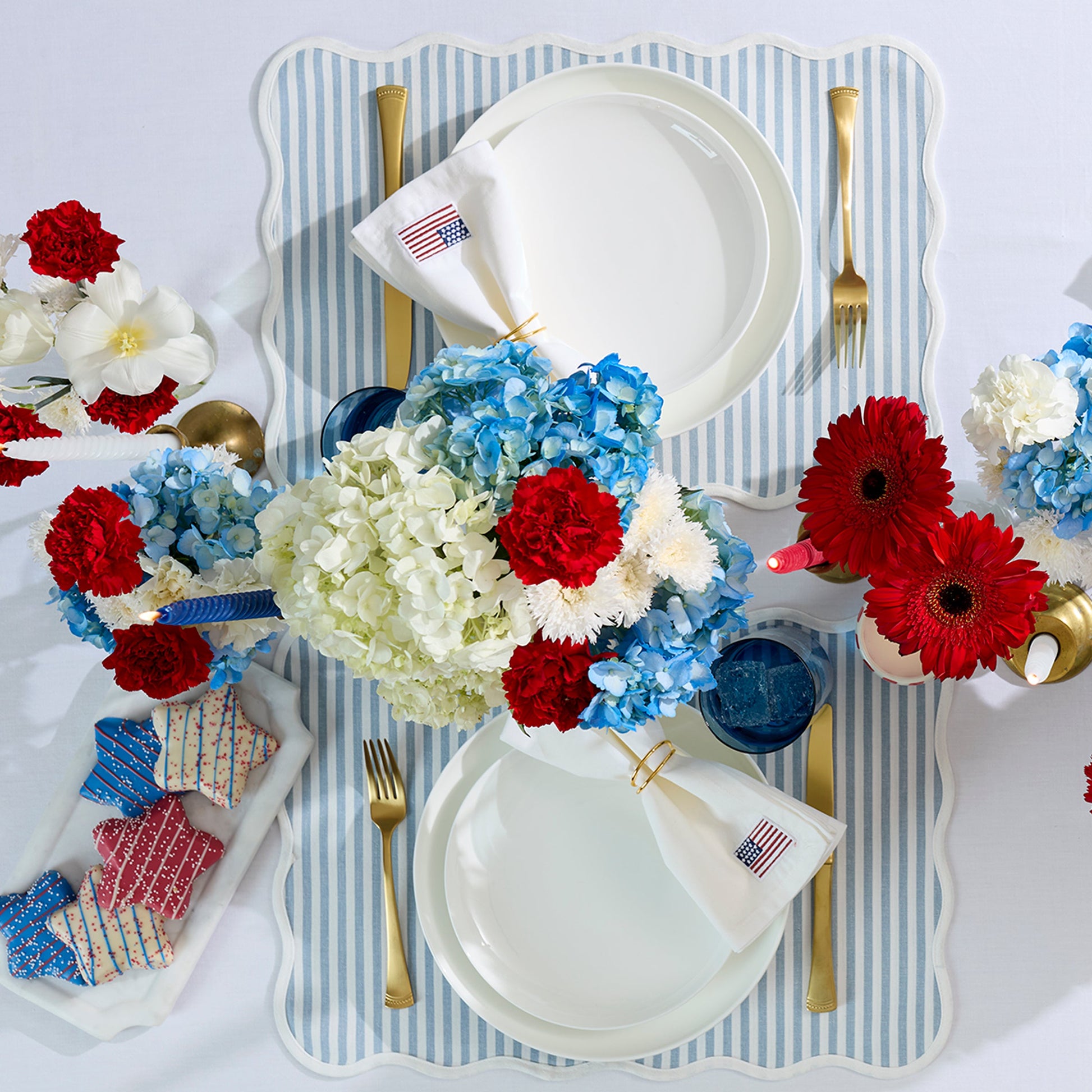 Studio 1414 Coupe 12-Piece Dinnerware Set