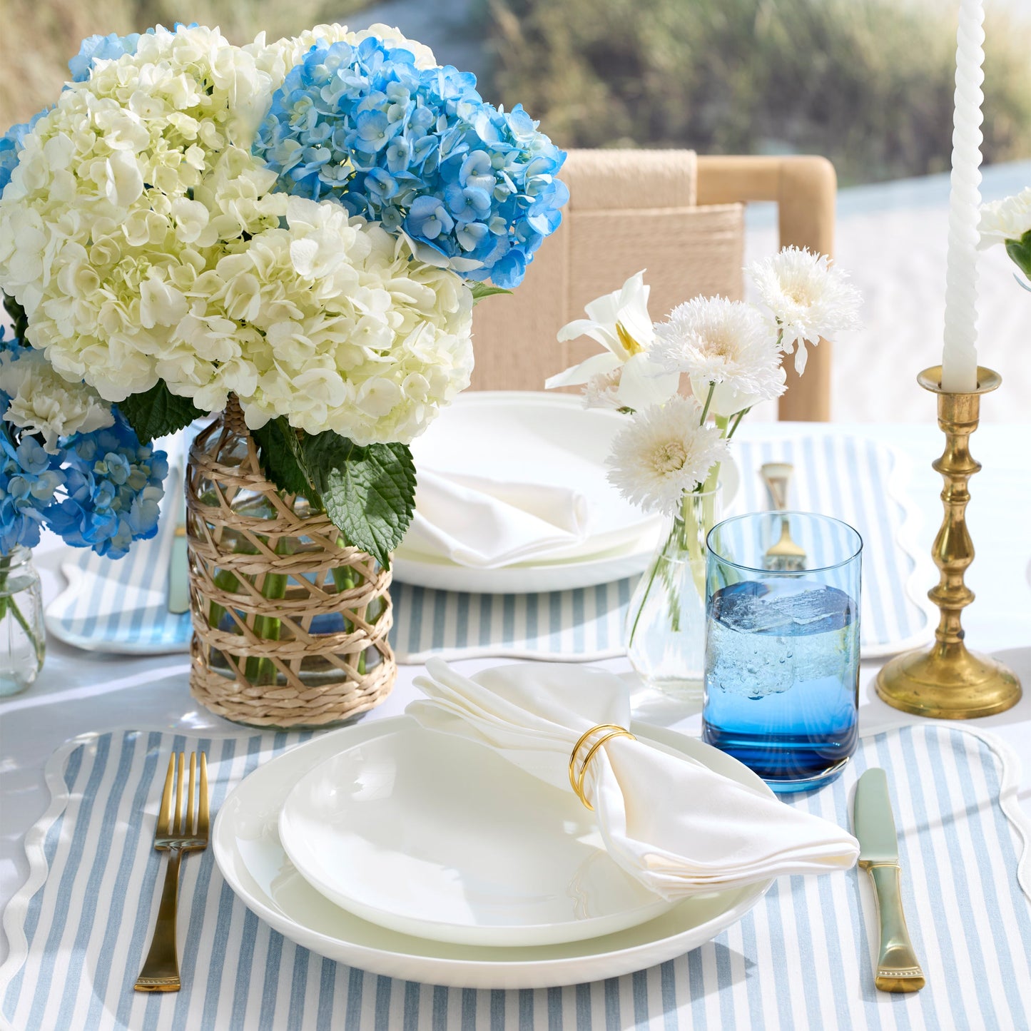 Studio 1414 Coupe 12-Piece Dinnerware Set