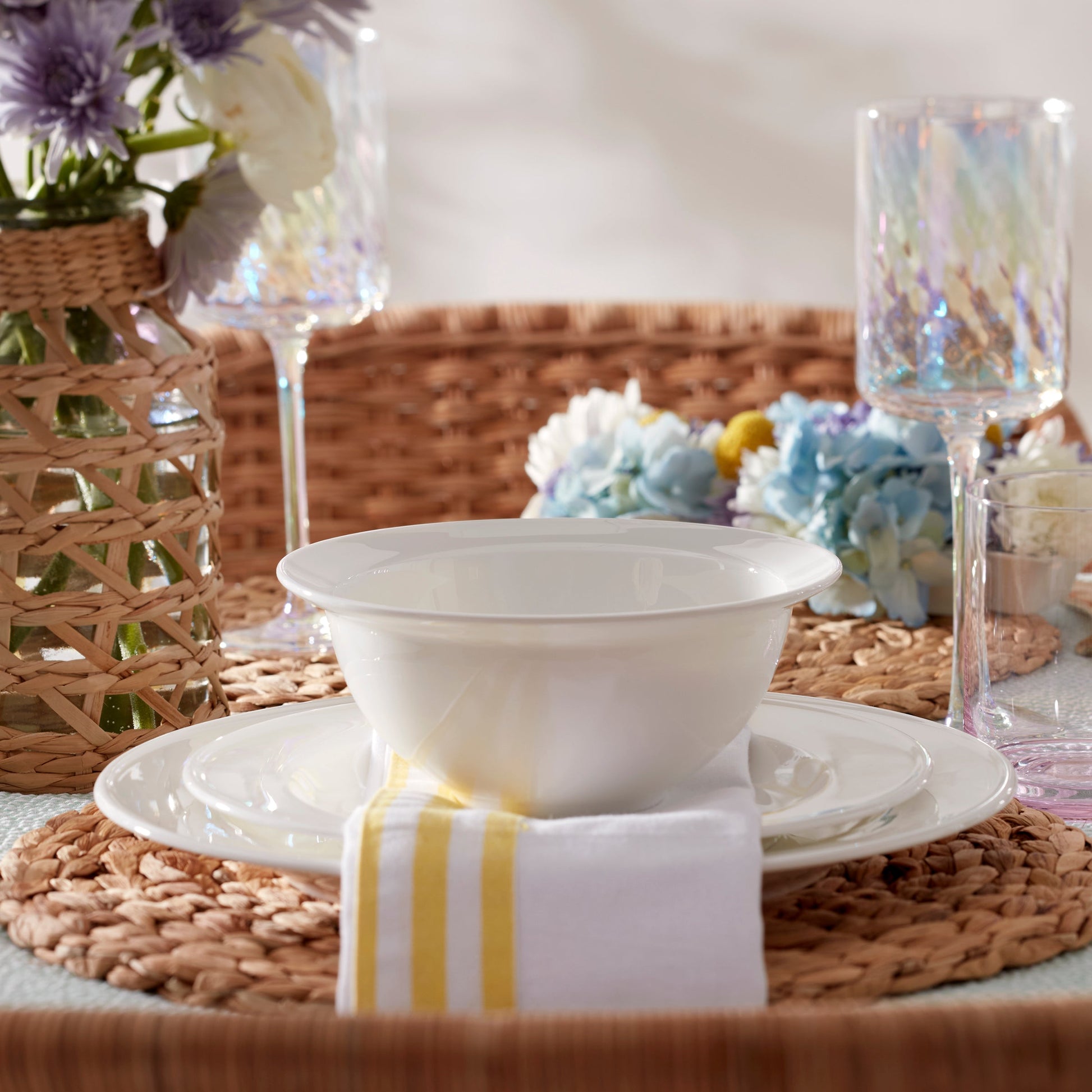 Studio 1414 Rimmed 12-Piece Dinnerware Set