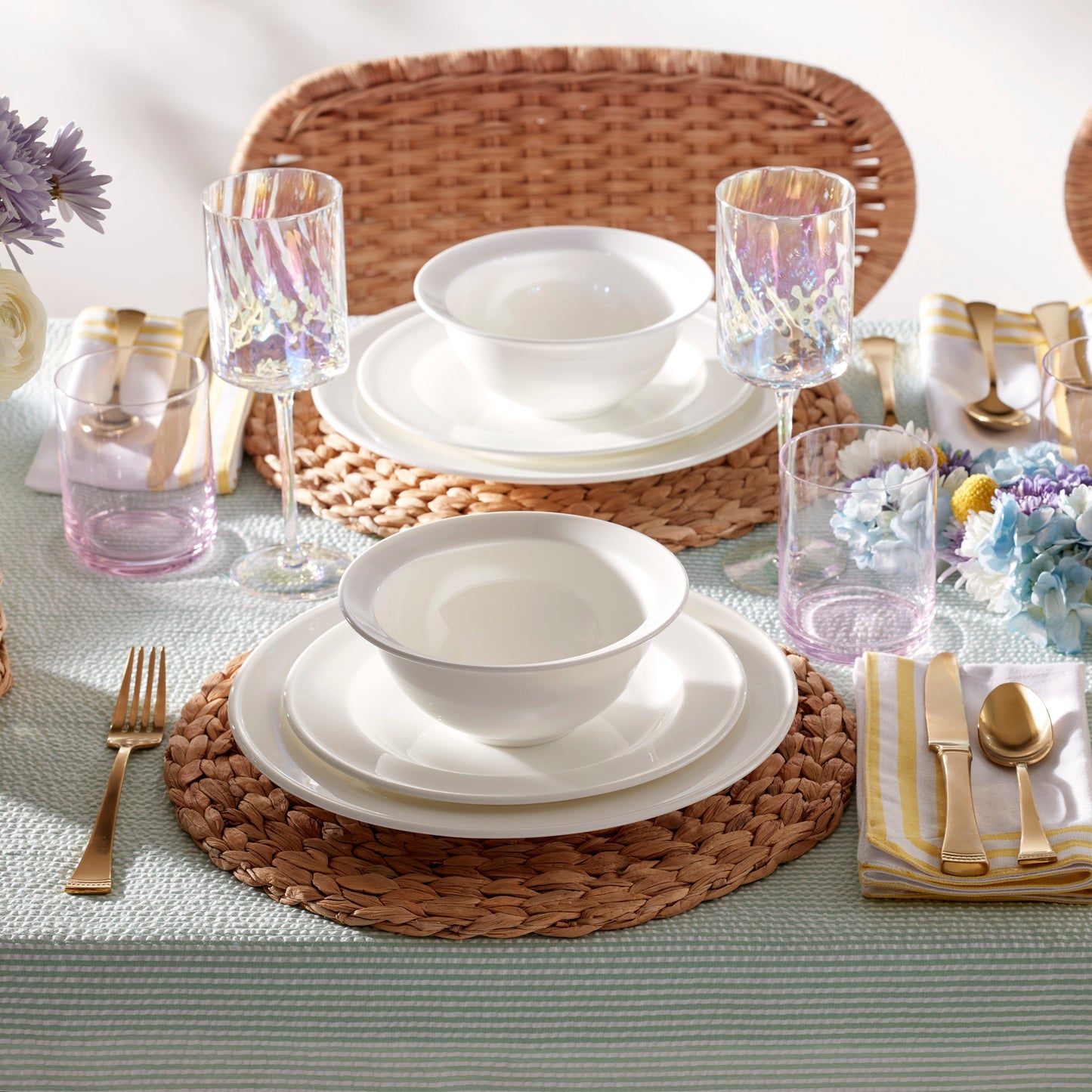 Studio 1414 Rimmed 12-Piece Dinnerware Set