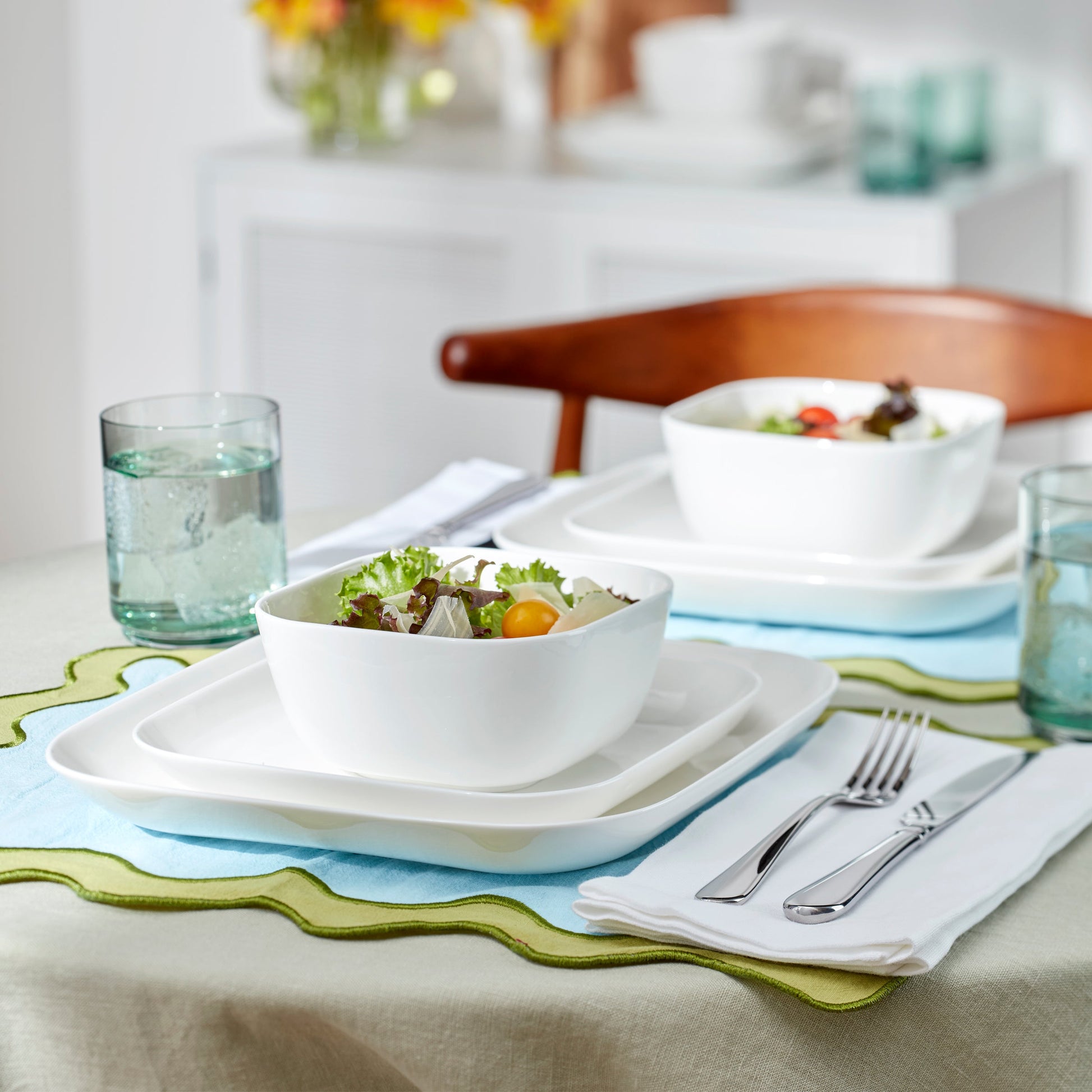 Studio 1414 Square 16-Piece Dinnerware Set